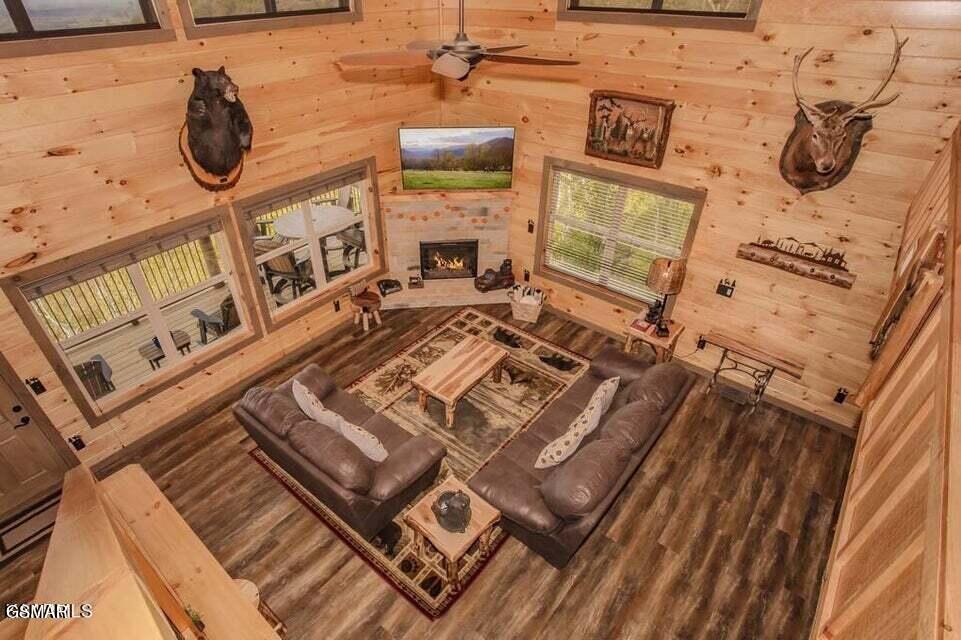 1860 Billard Way Sevierville TN 37876