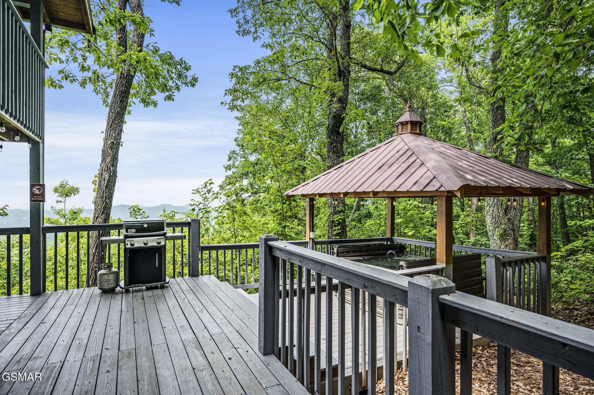 1949 Orchard Drive Sevierville TN 37876