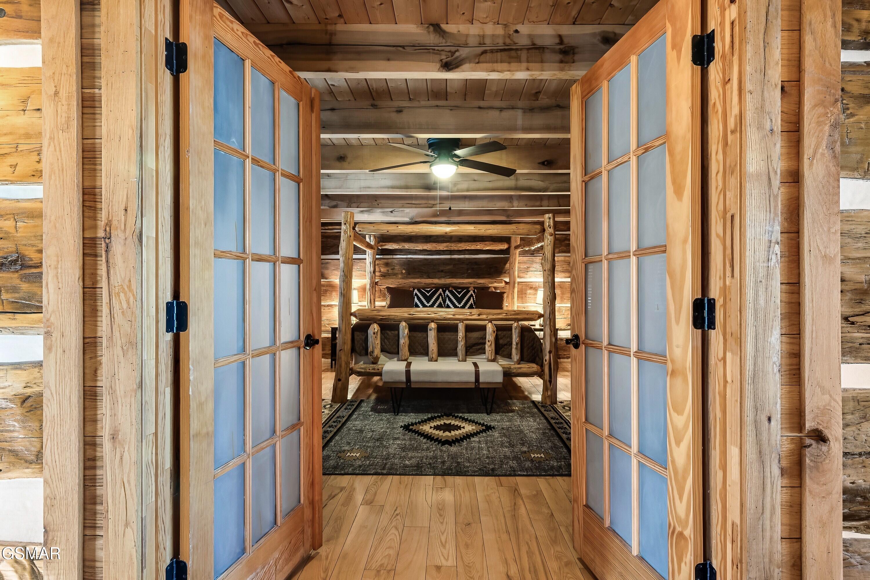 1949 Orchard Drive Sevierville TN 37876