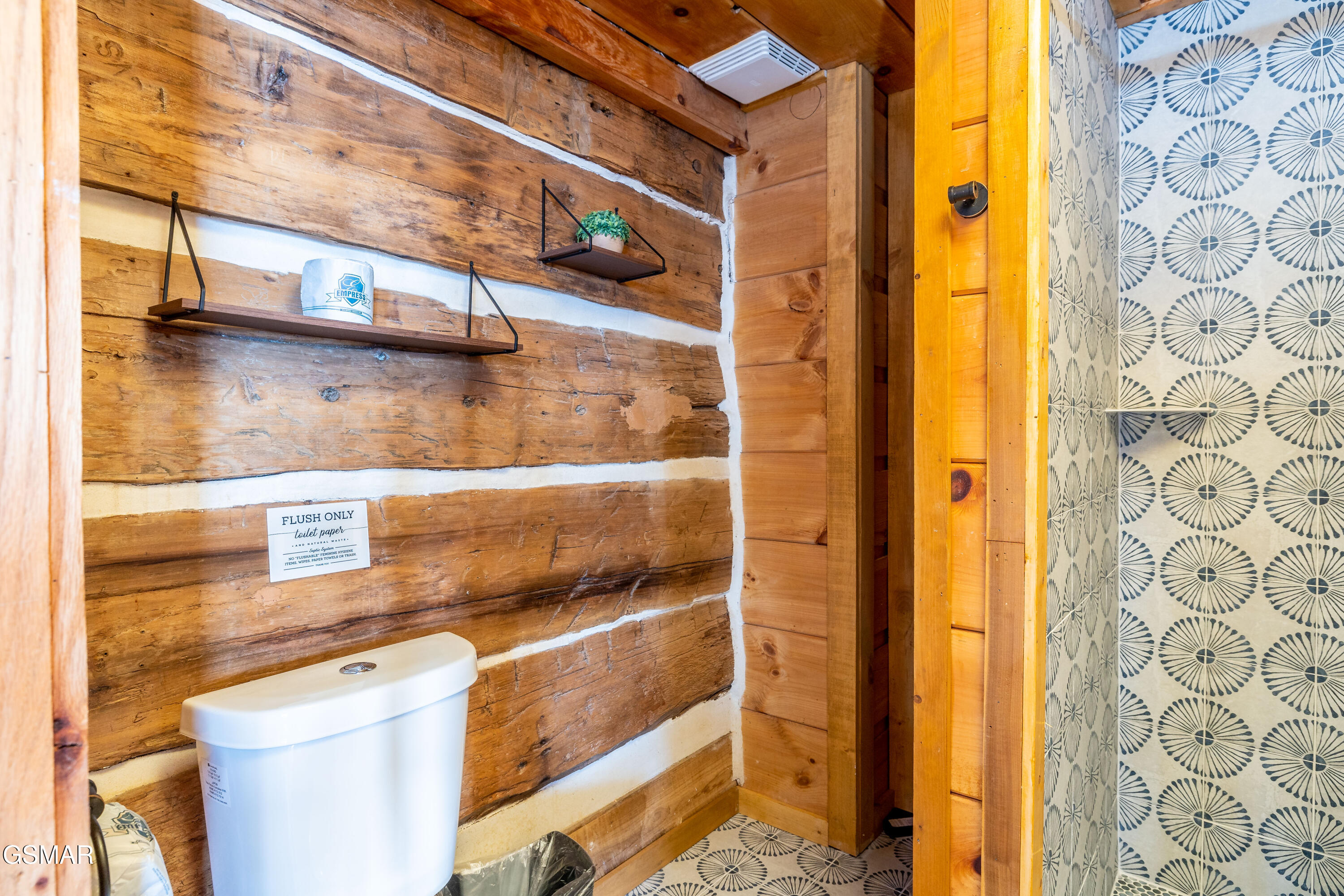 1949 Orchard Drive Sevierville TN 37876