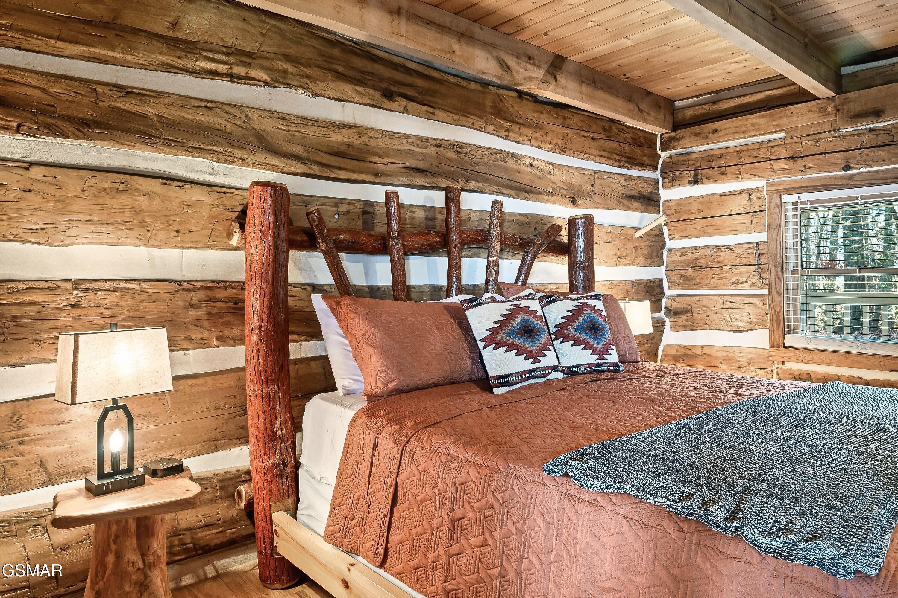 1949 Orchard Drive Sevierville TN 37876