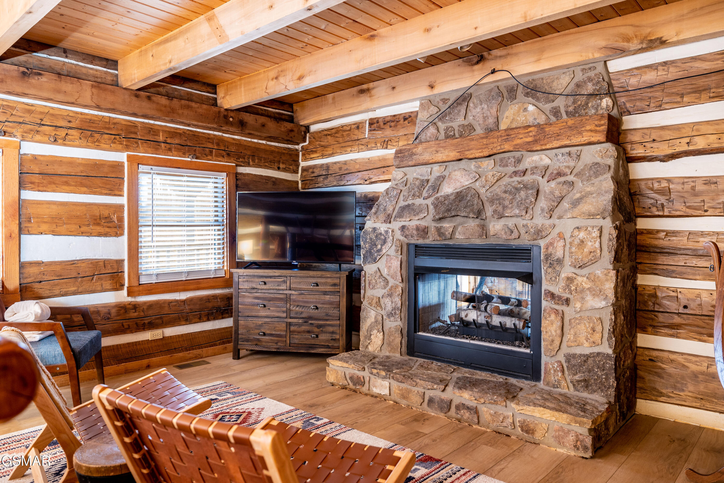 1949 Orchard Drive Sevierville TN 37876