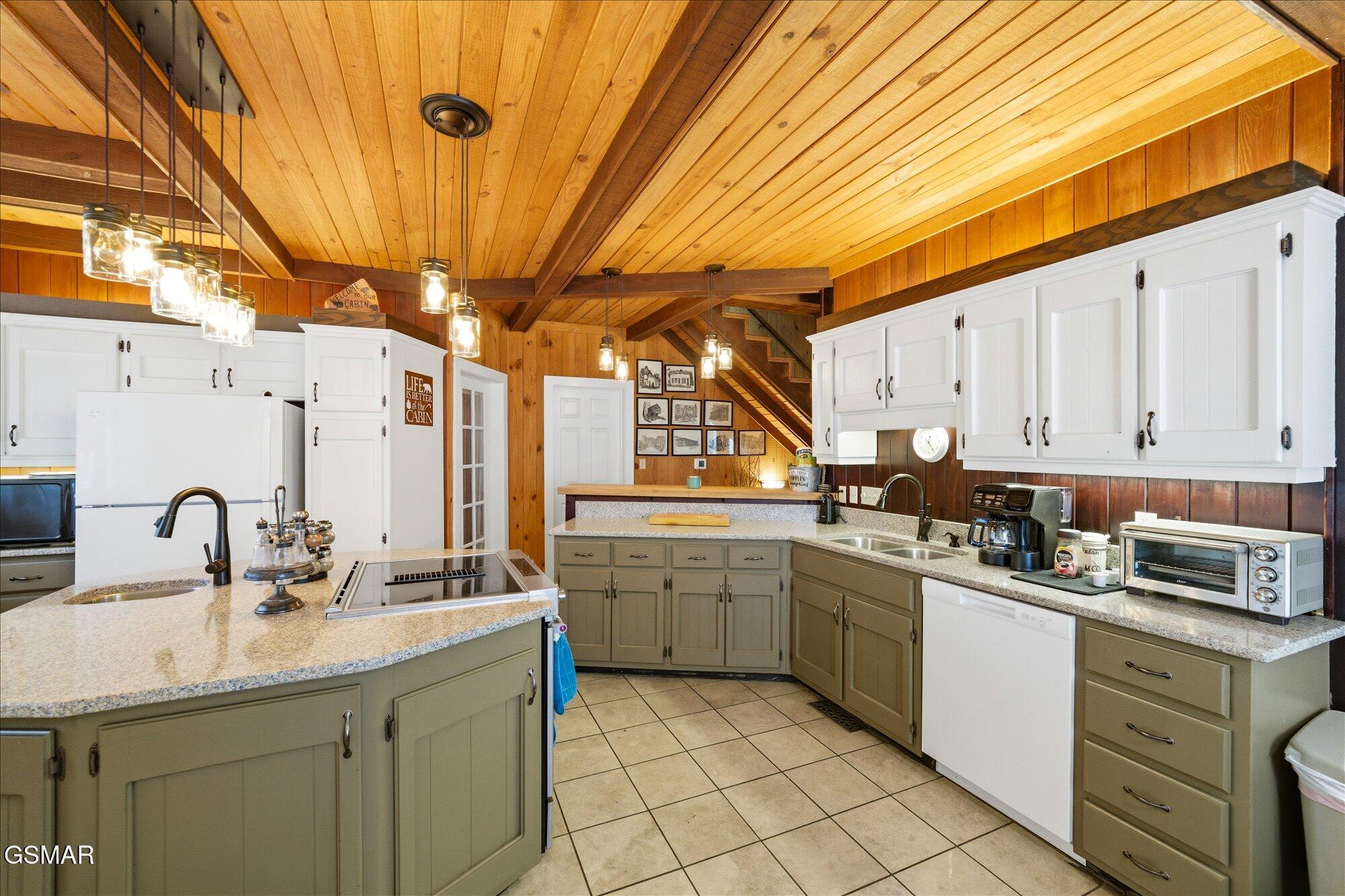 951 Carson Springs Road Newport TN 37821