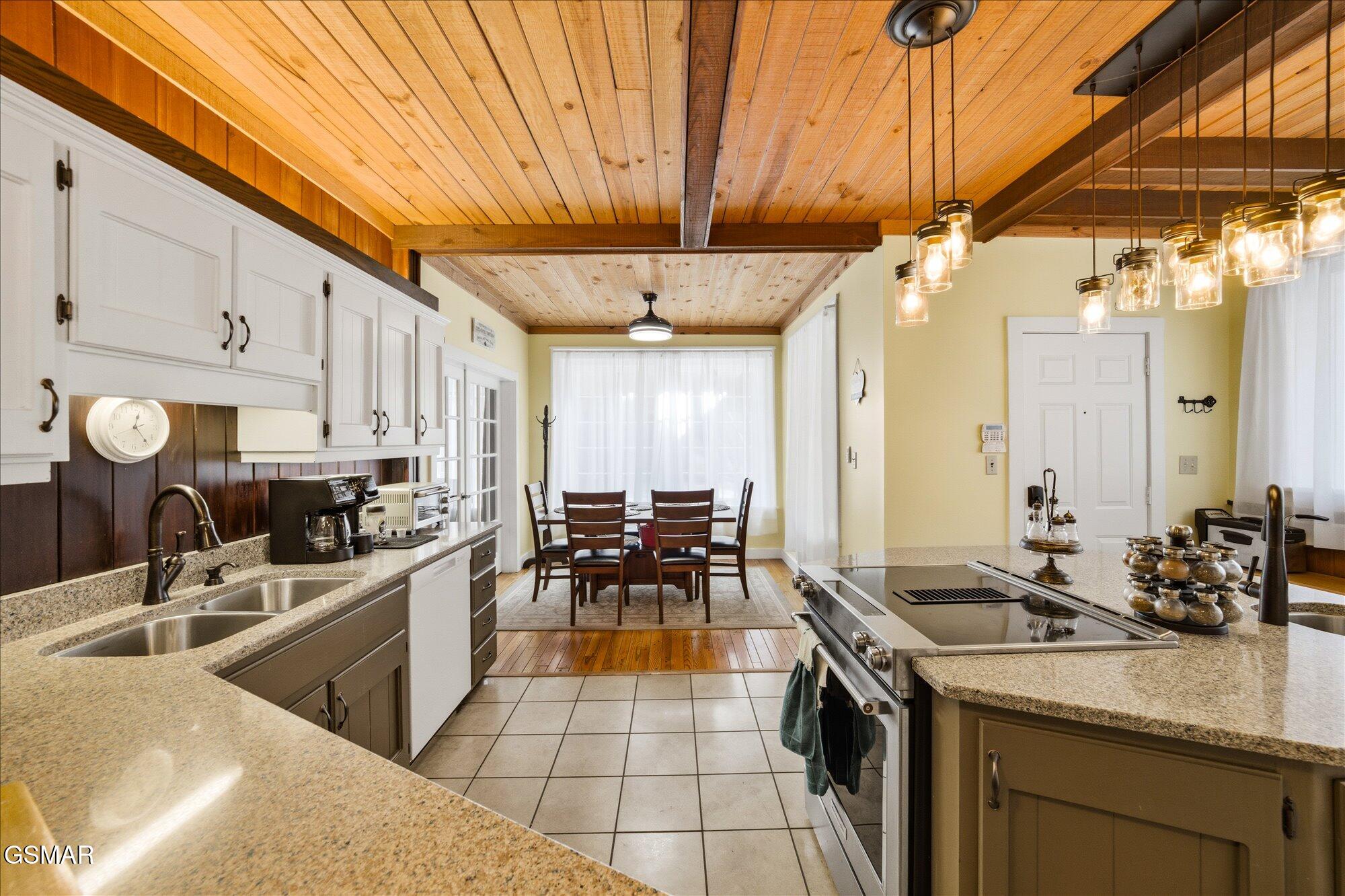 951 Carson Springs Road Newport TN 37821