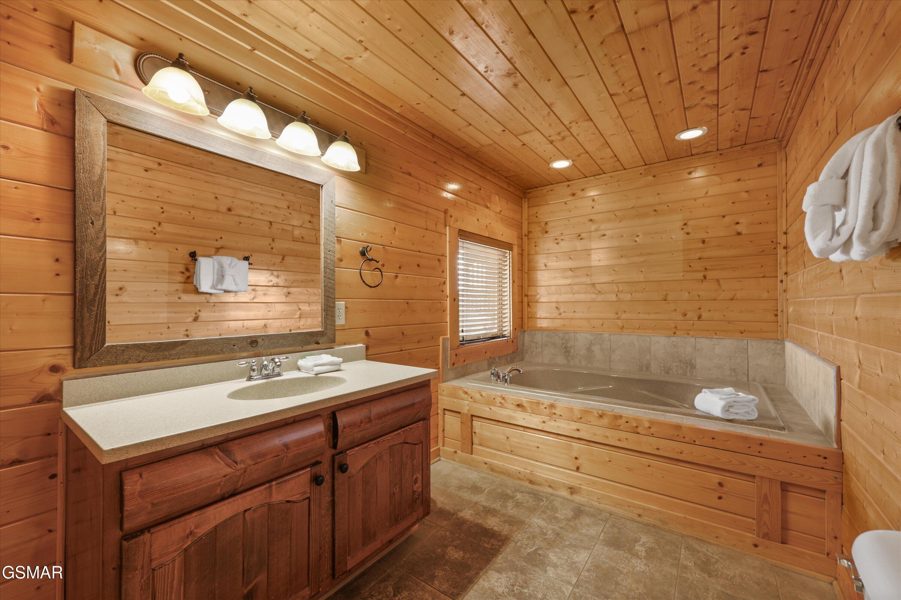 3032 Hickory Lodge Drive Sevierville TN 37862