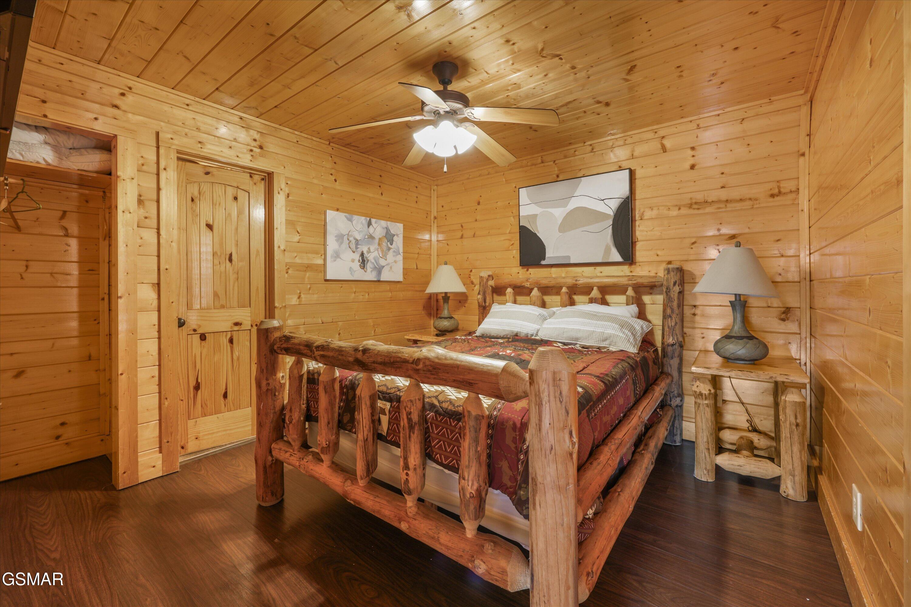 3032 Hickory Lodge Drive Sevierville TN 37862