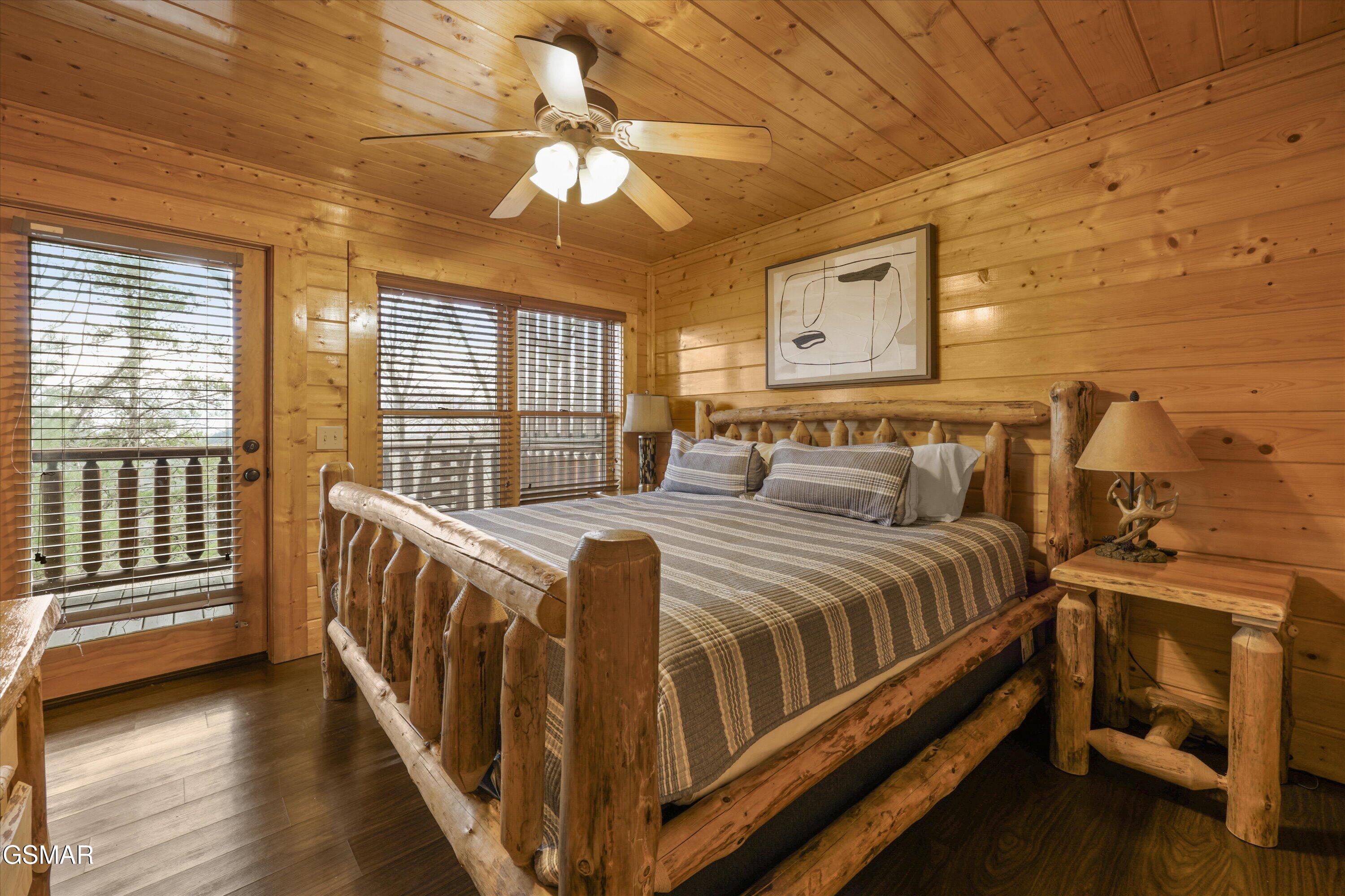 3032 Hickory Lodge Drive Sevierville TN 37862