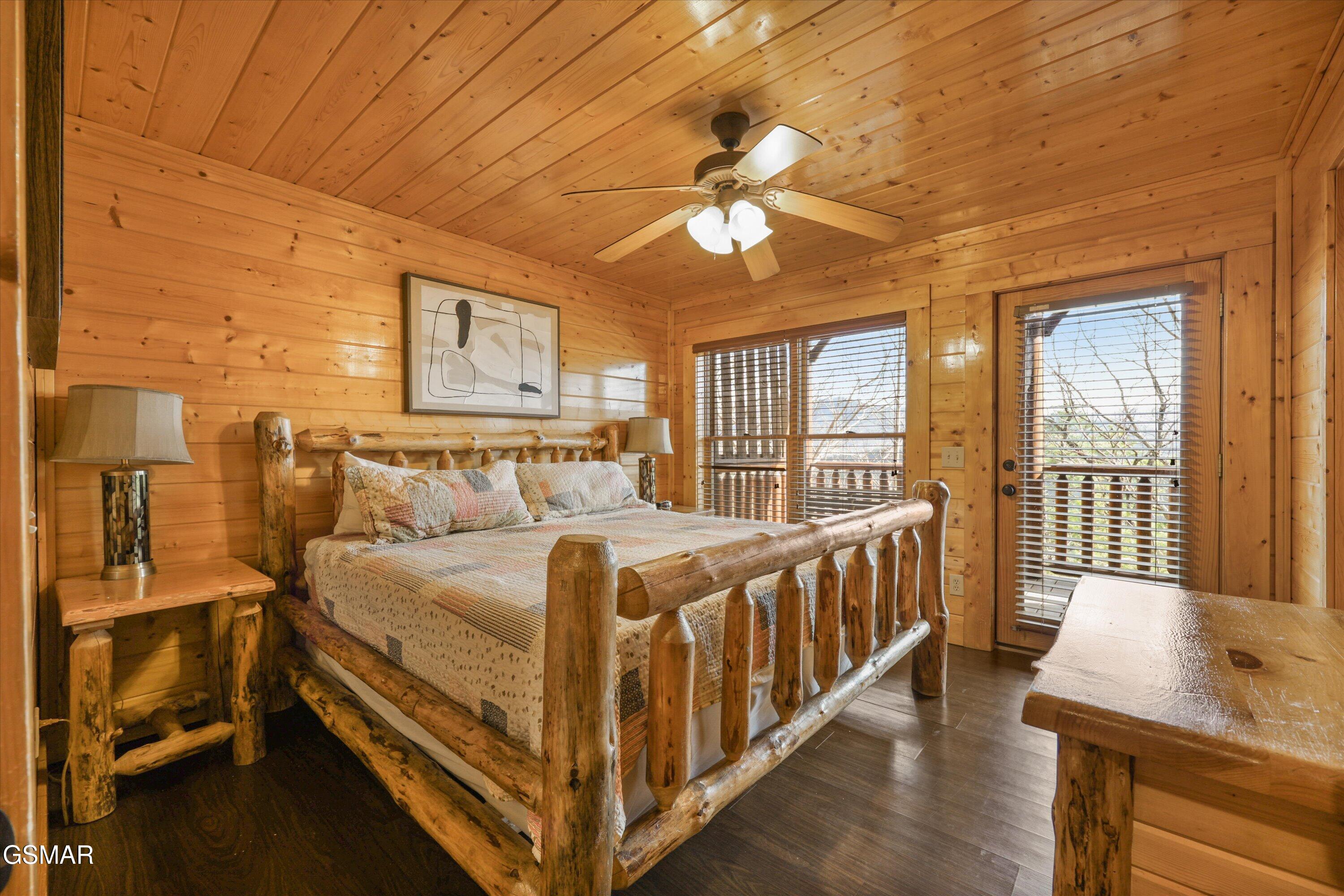 3032 Hickory Lodge Drive Sevierville TN 37862