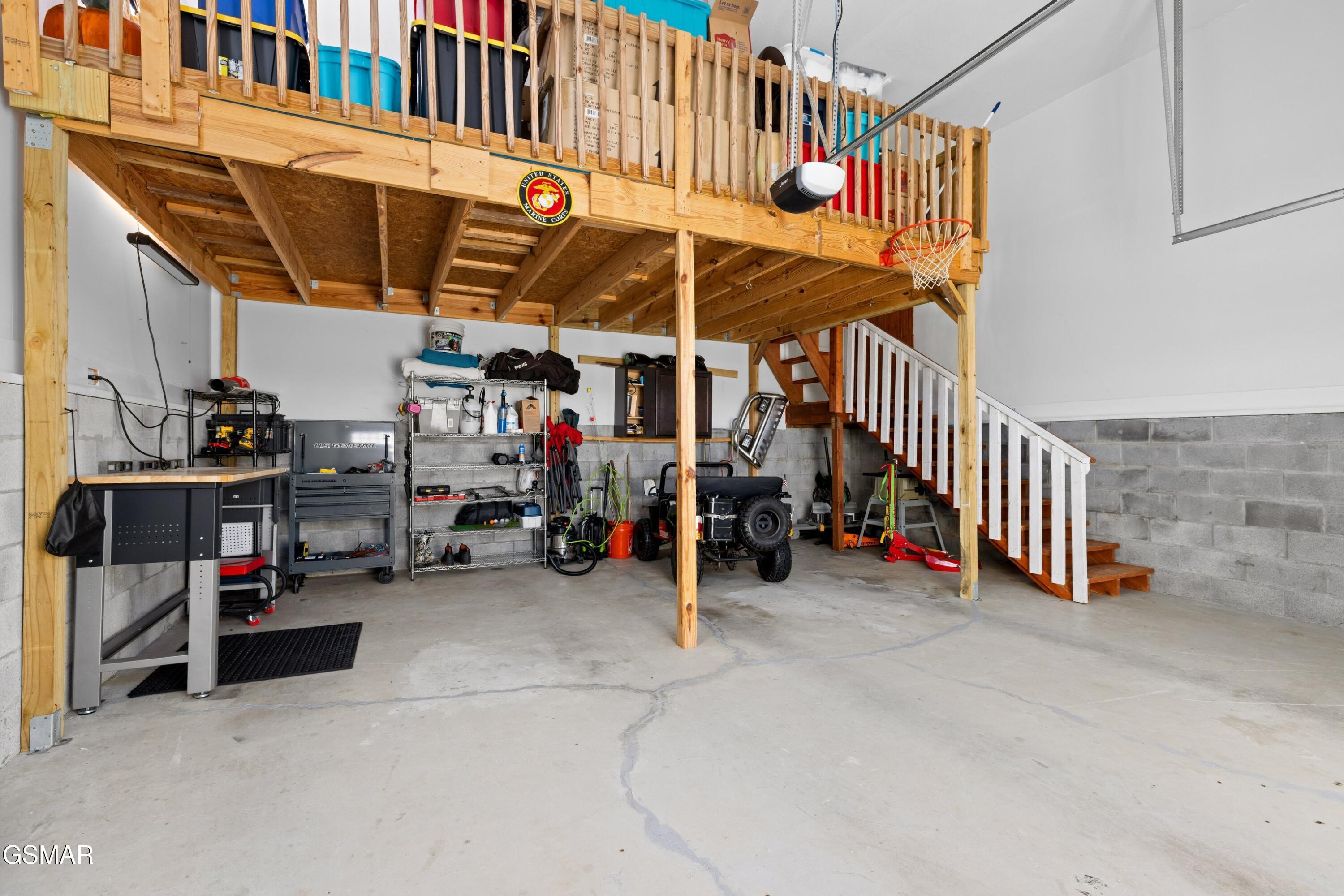 2017 Malibu Court Sevierville TN 37876