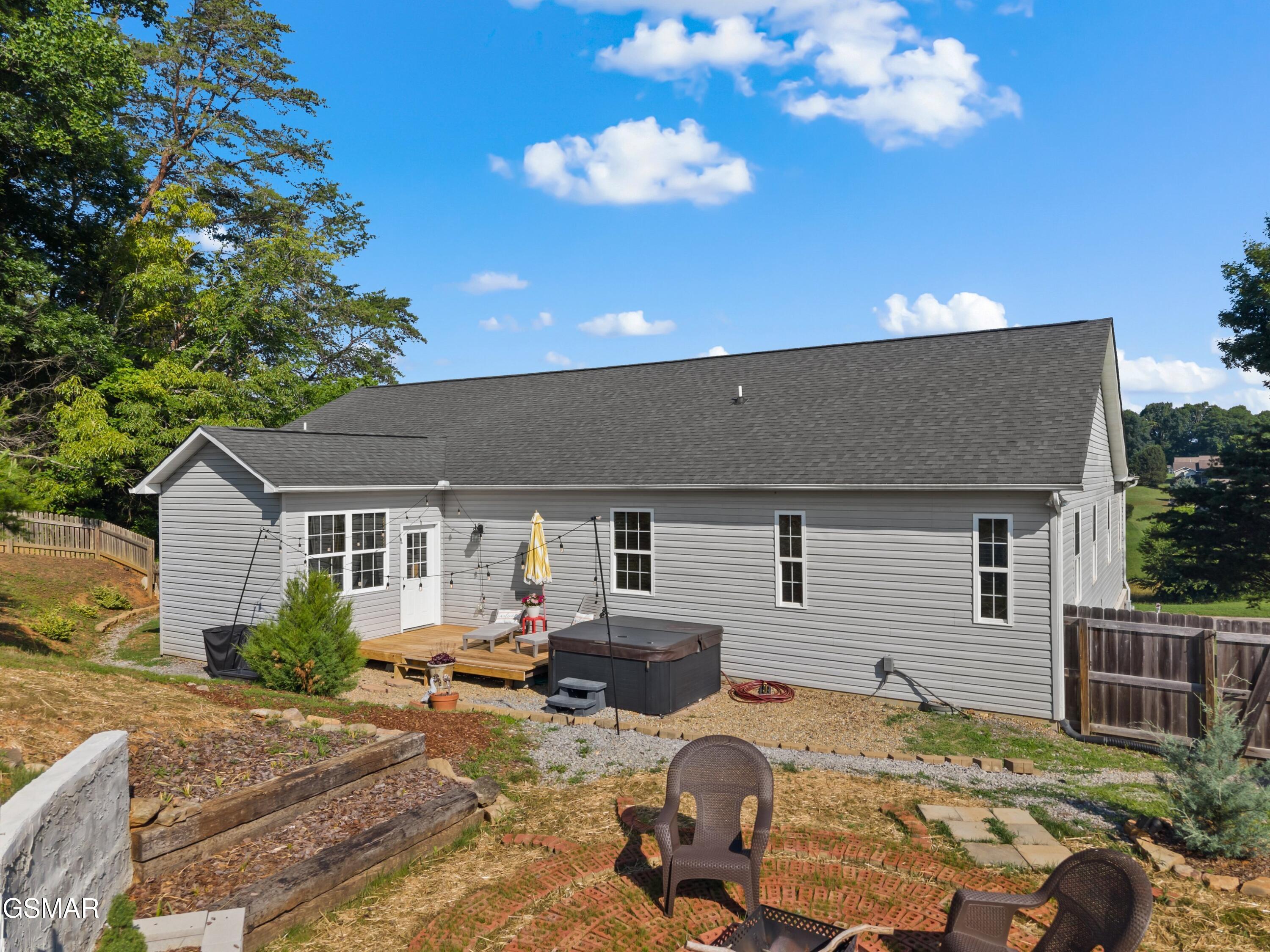 2017 Malibu Court Sevierville TN 37876