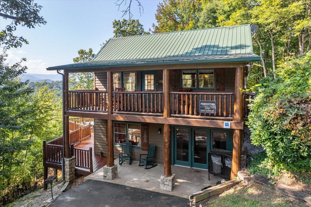 2104 E View Drive Sevierville TN 37876