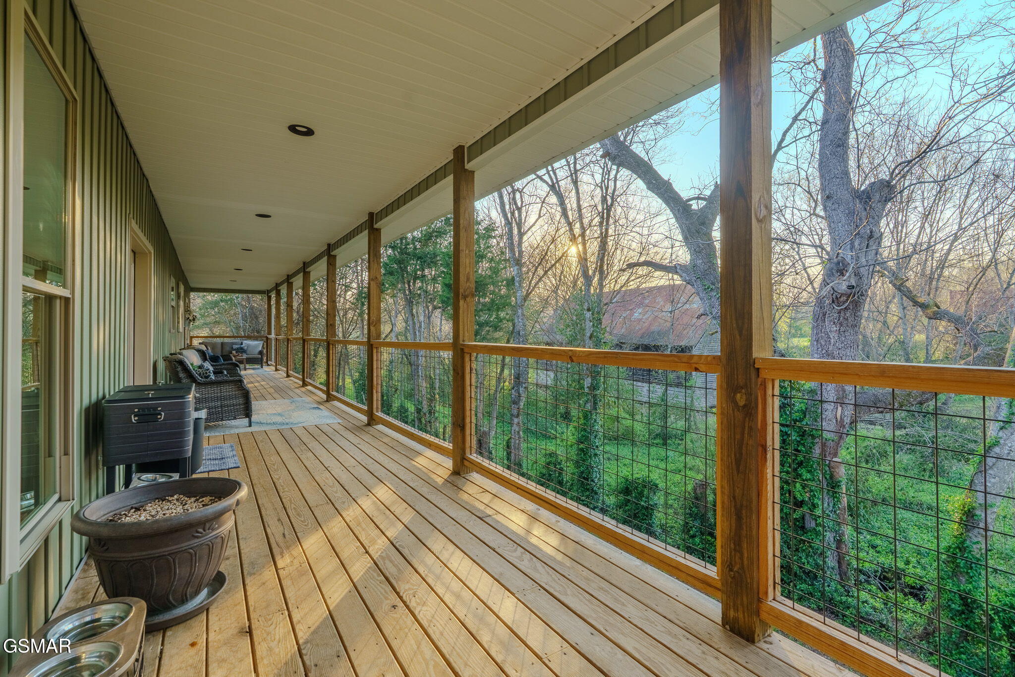1811 Alley Lane Sevierville TN 37876