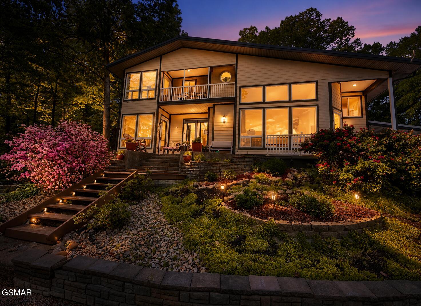 1910 Laramie Trail Dandridge TN 37725