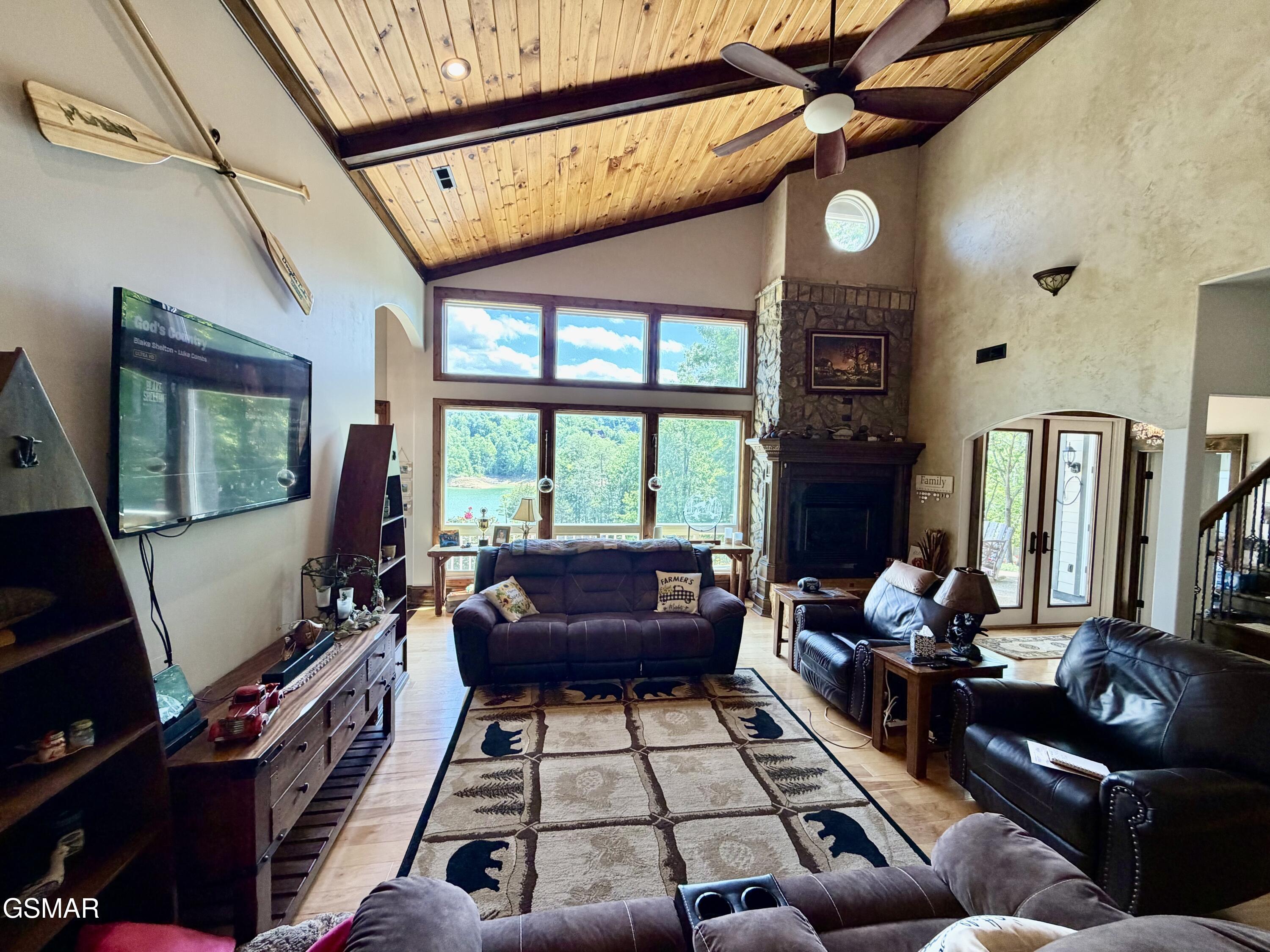 1910 Laramie Trail Dandridge TN 37725