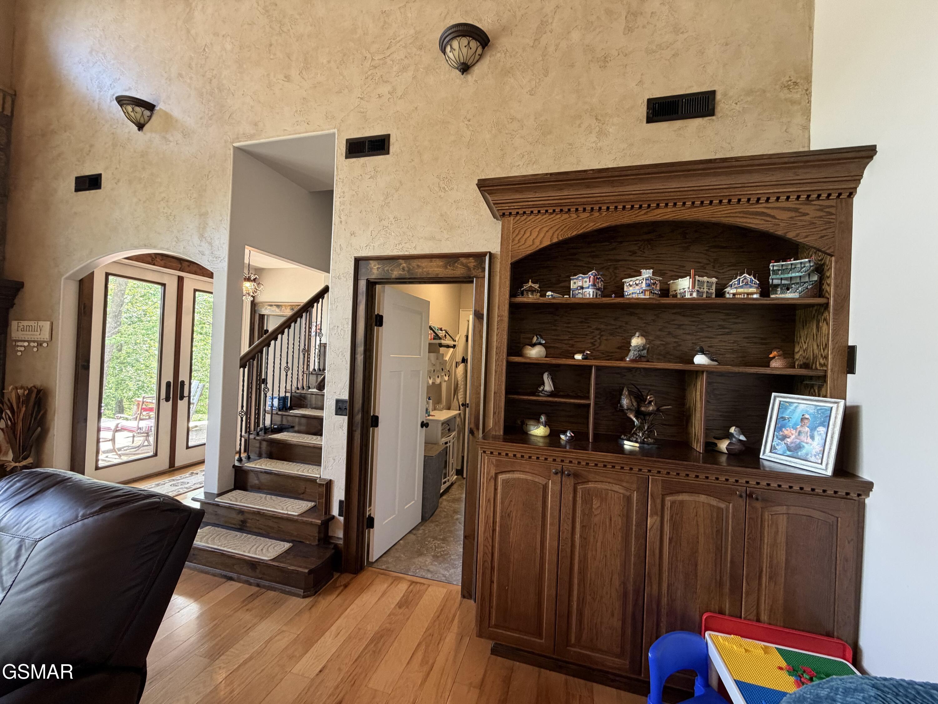 1910 Laramie Trail Dandridge TN 37725