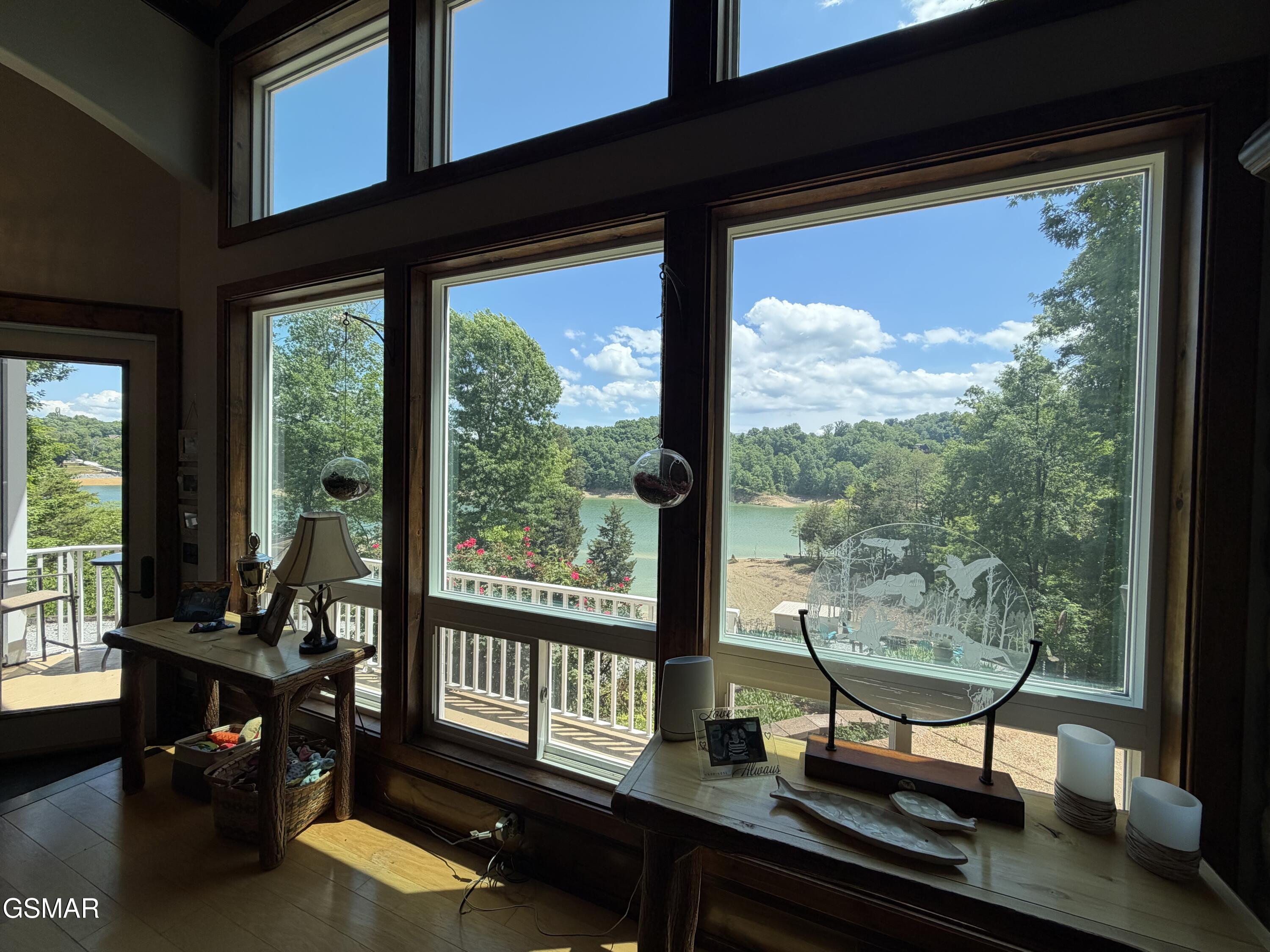 1910 Laramie Trail Dandridge TN 37725