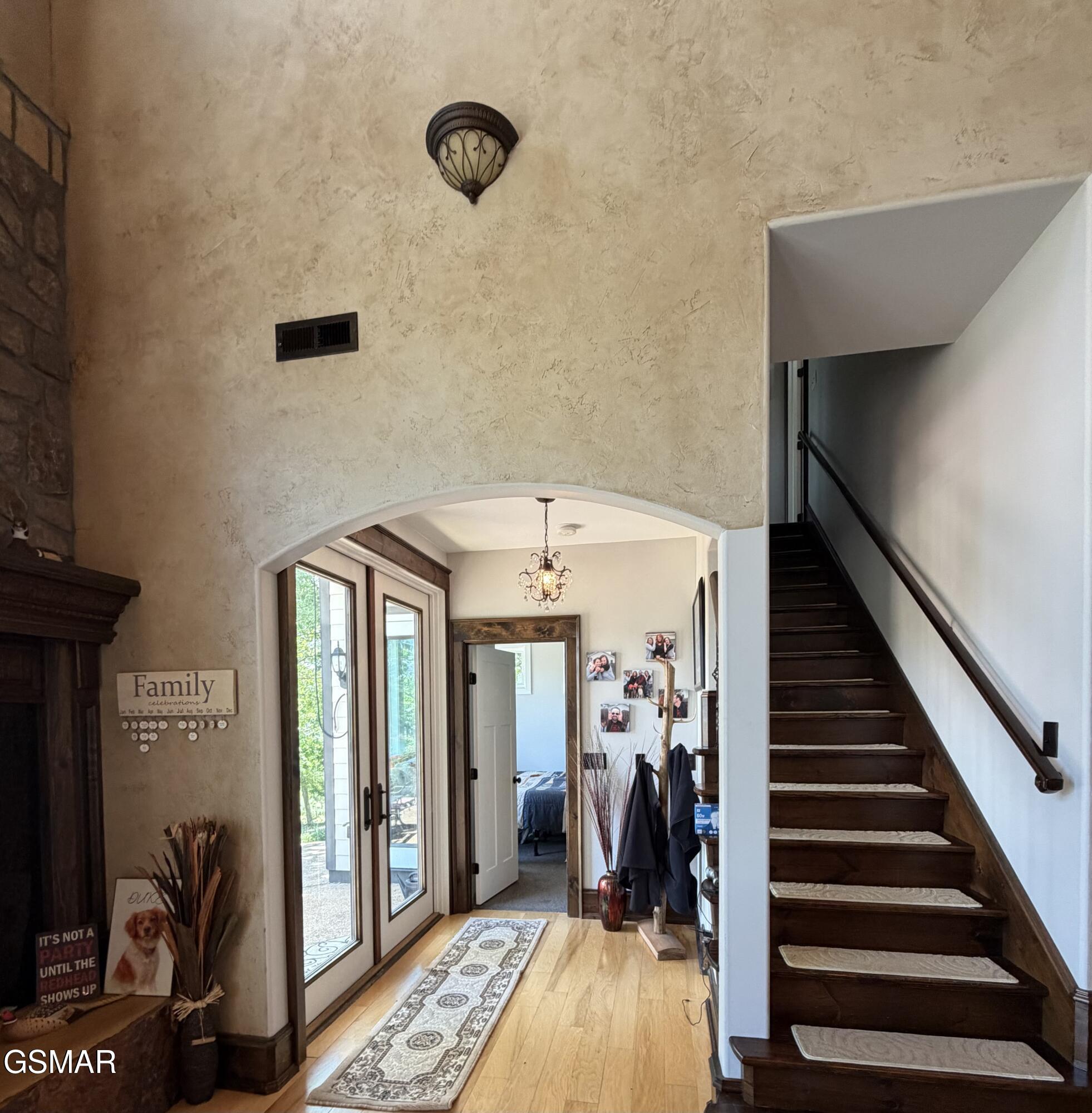 1910 Laramie Trail Dandridge TN 37725