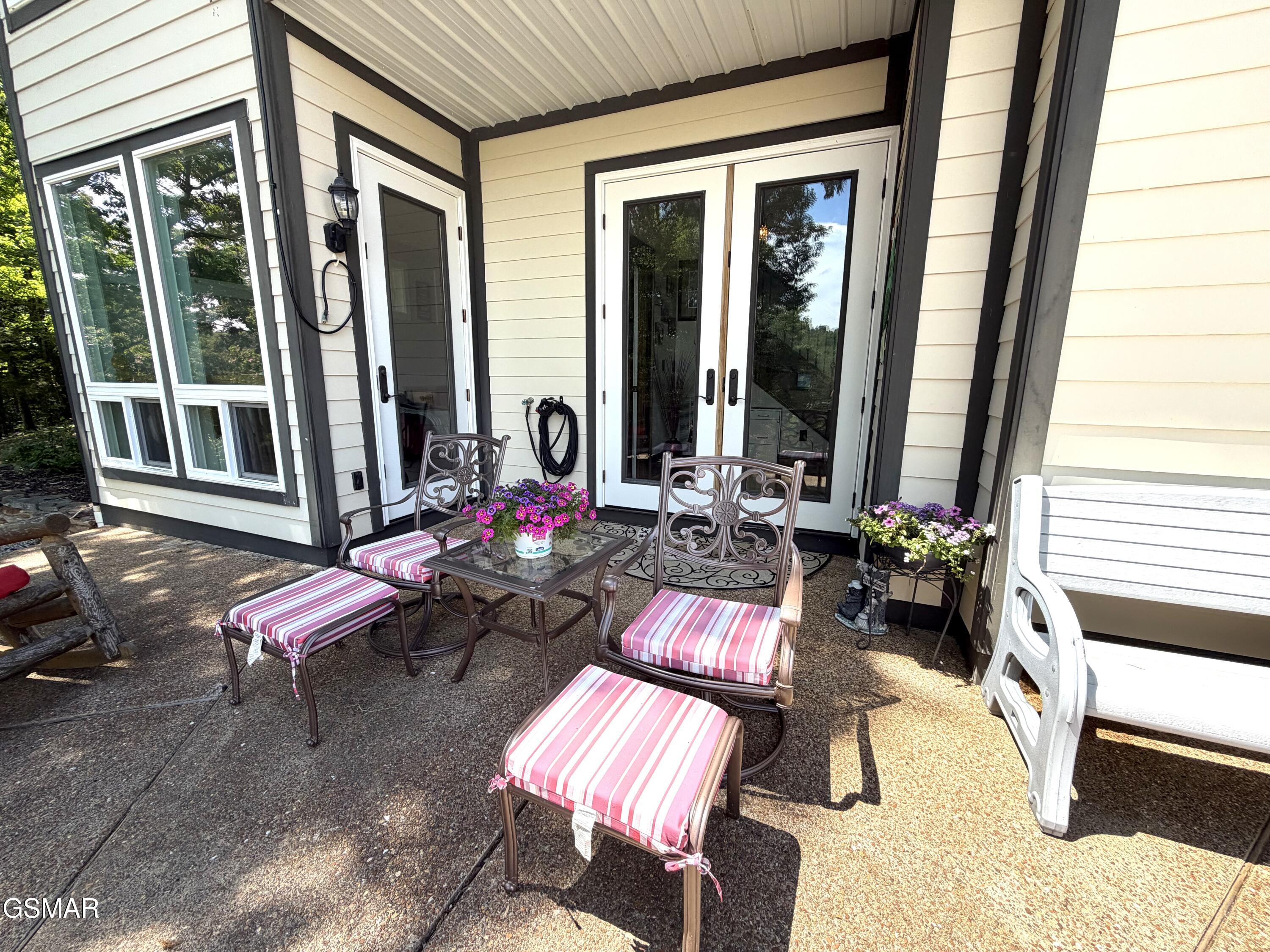 1910 Laramie Trail Dandridge TN 37725