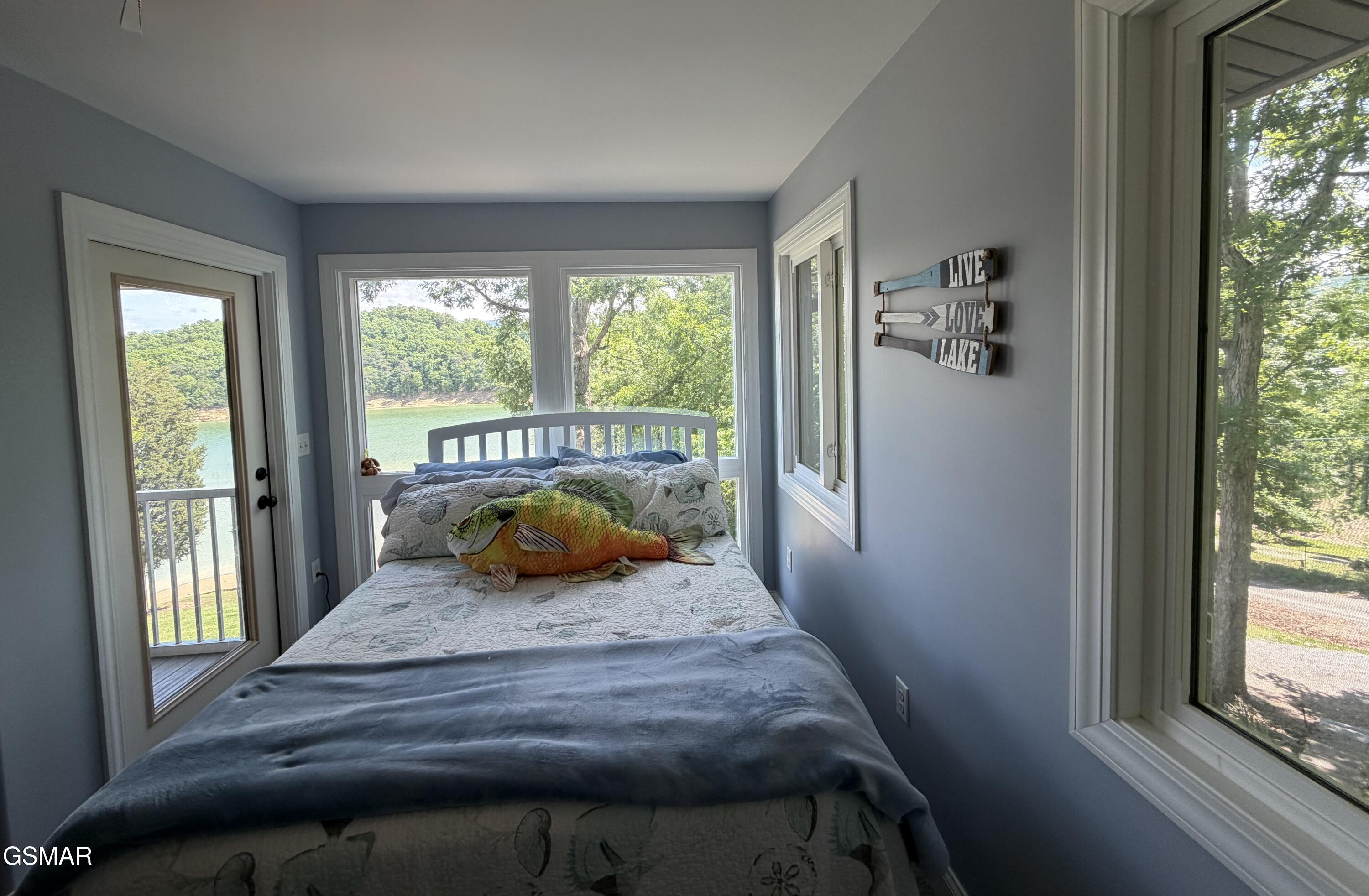 1910 Laramie Trail Dandridge TN 37725