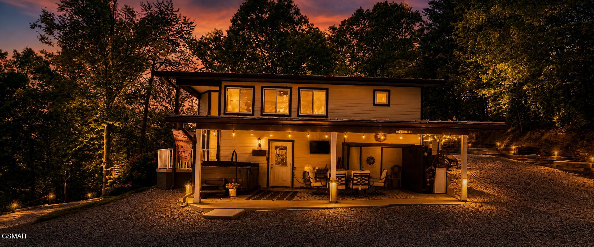 1910 Laramie Trail Dandridge TN 37725