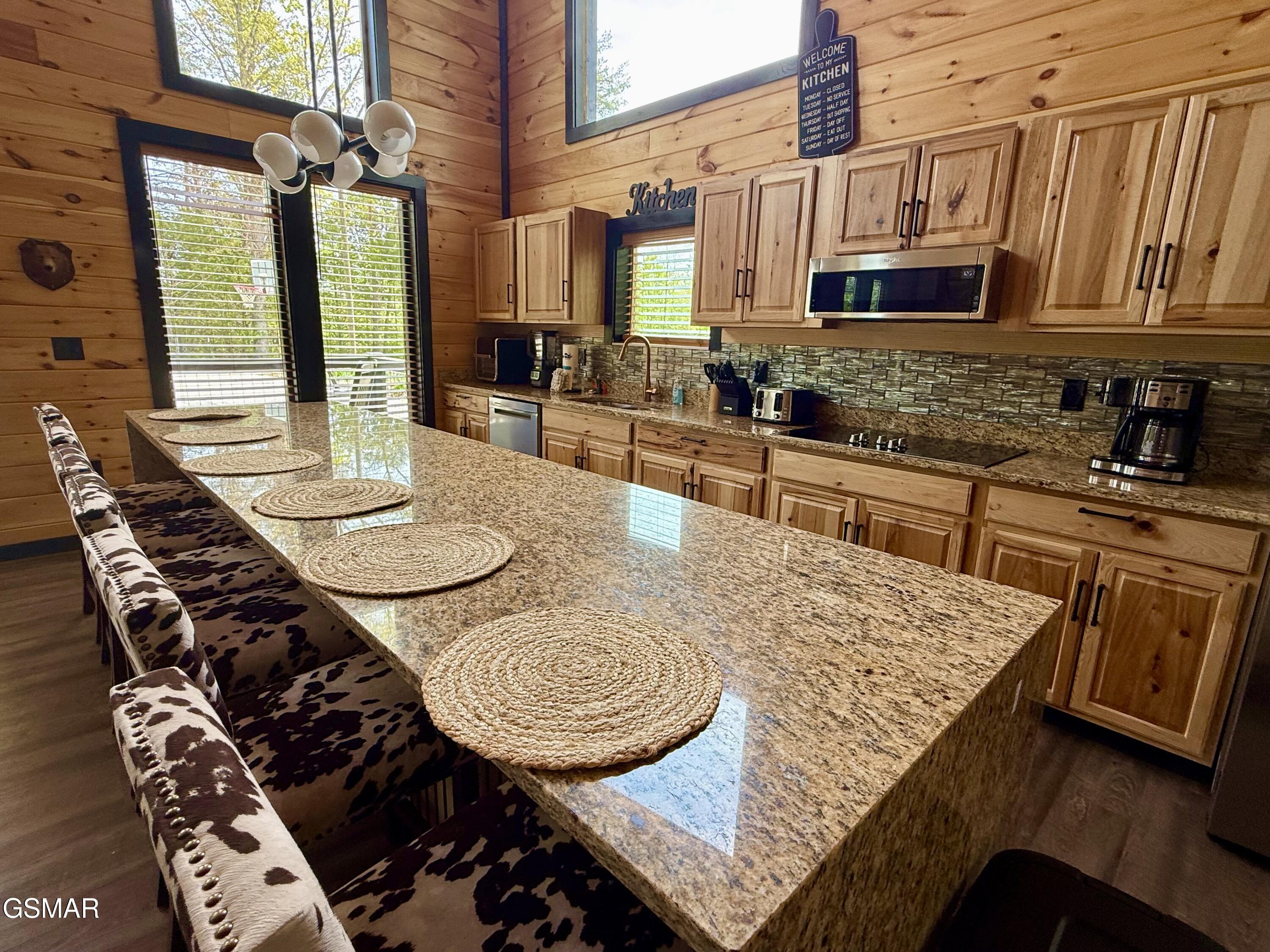725 Timberlake Circle Sevierville TN 37876