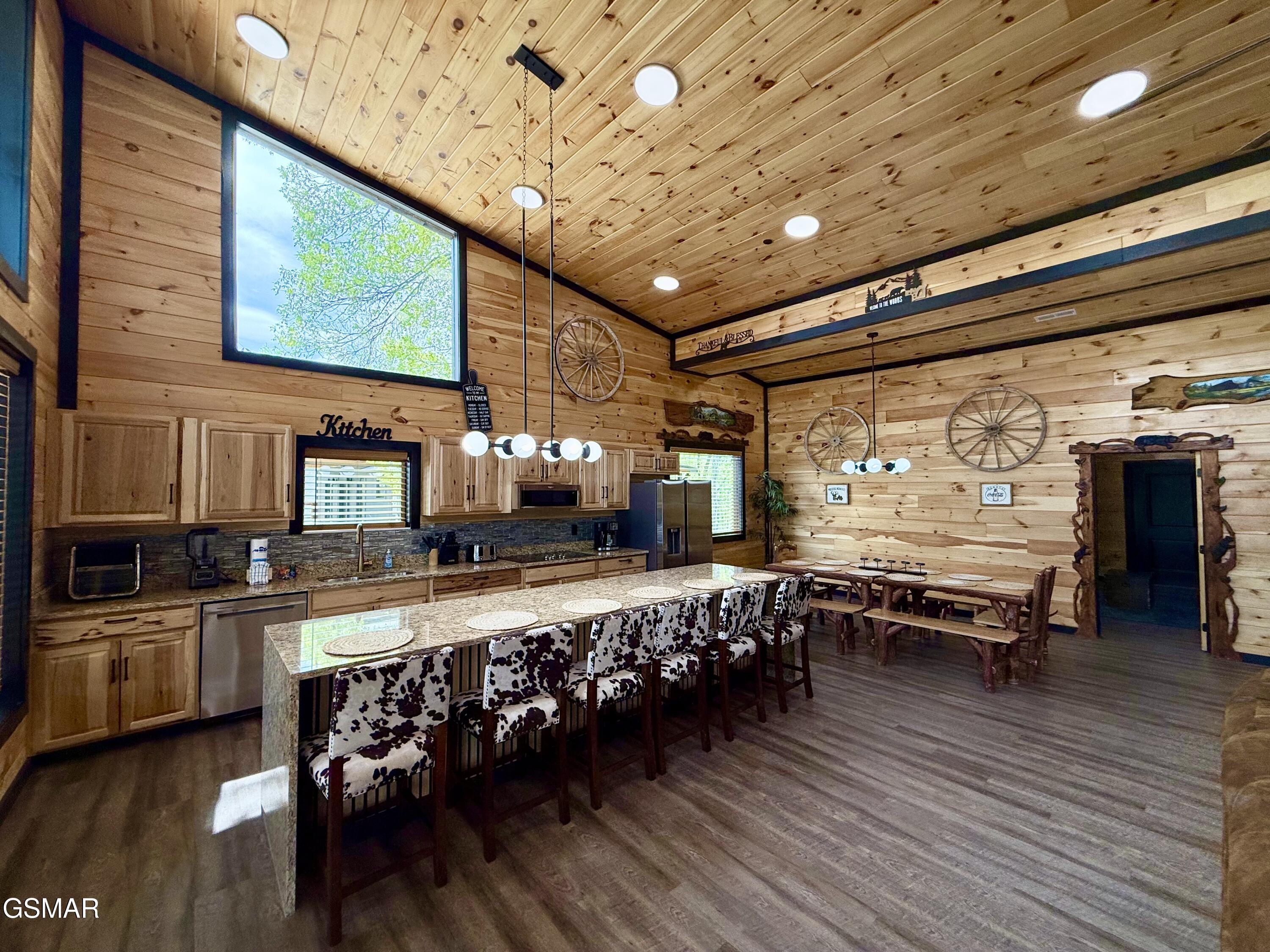 725 Timberlake Circle Sevierville TN 37876