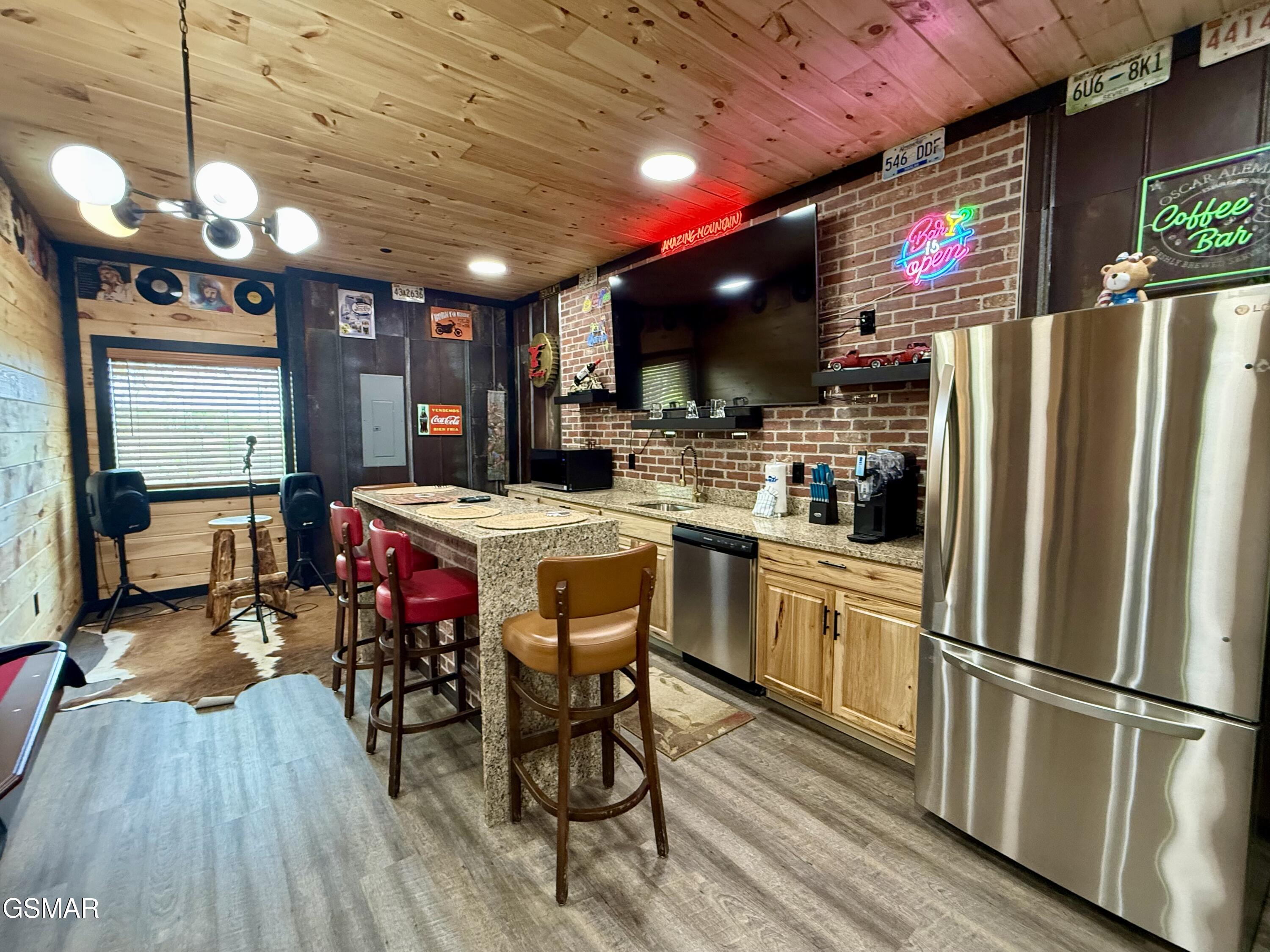 725 Timberlake Circle Sevierville TN 37876