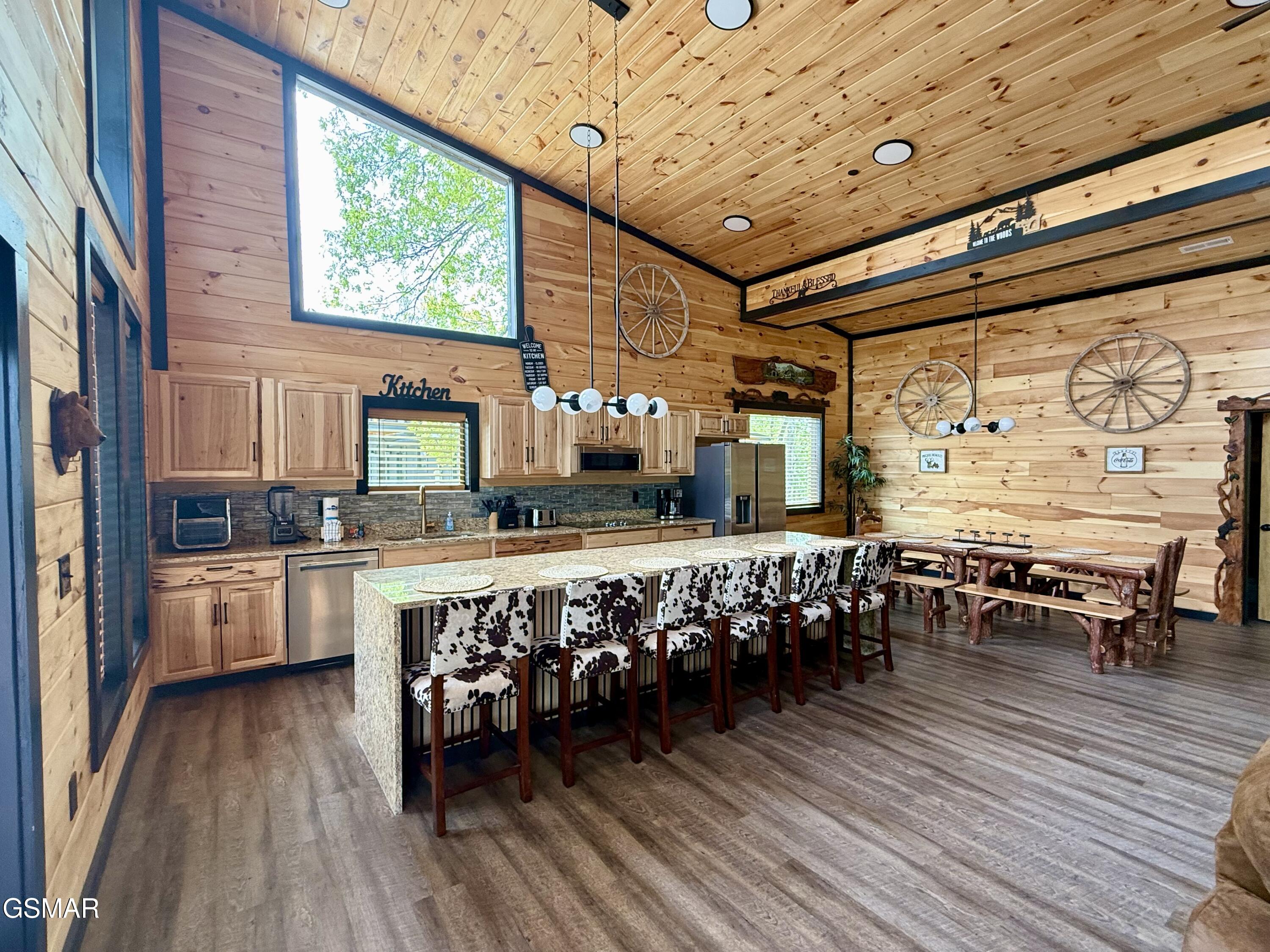 725 Timberlake Circle Sevierville TN 37876