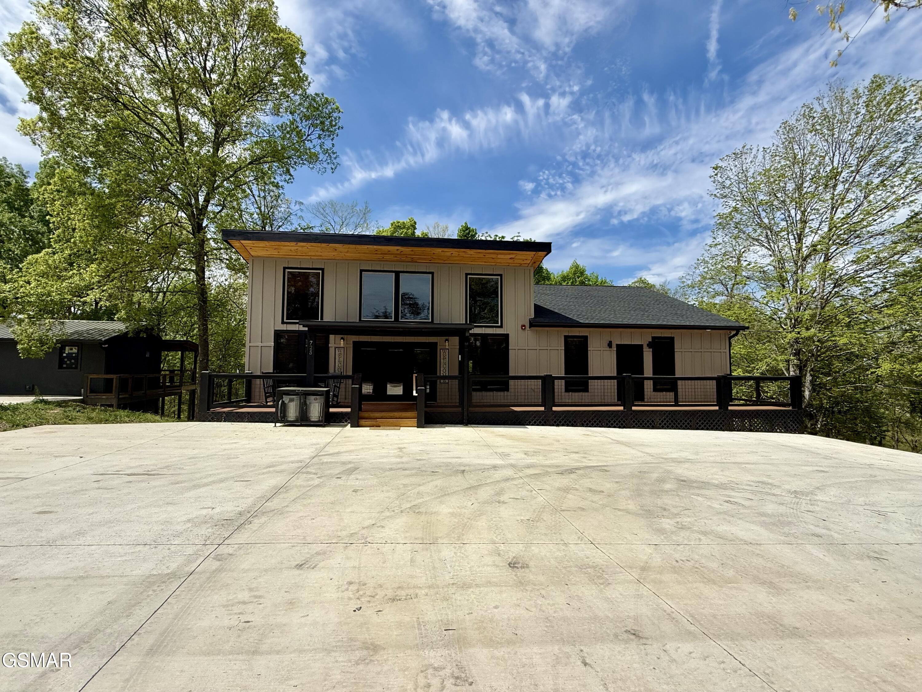 725 Timberlake Circle Sevierville TN 37876