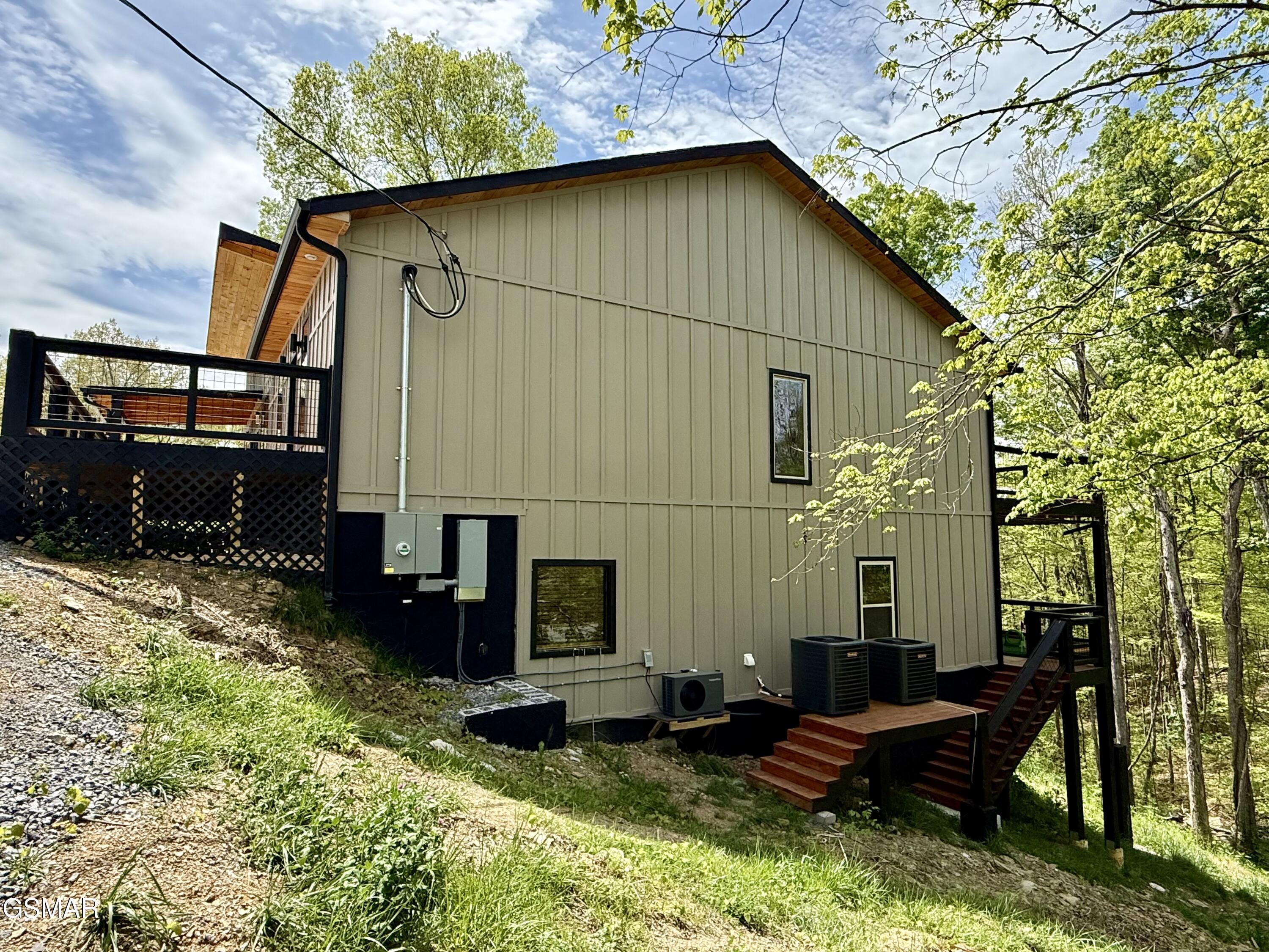 725 Timberlake Circle Sevierville TN 37876