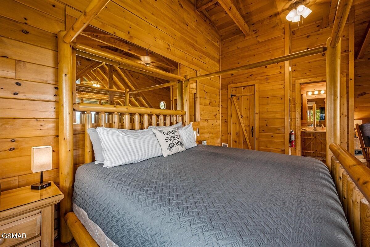 2086 Bluff Mountain Road Sevierville TN 37876