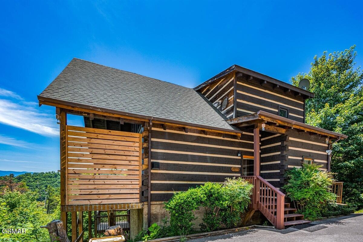 2086 Bluff Mountain Road Sevierville TN 37876