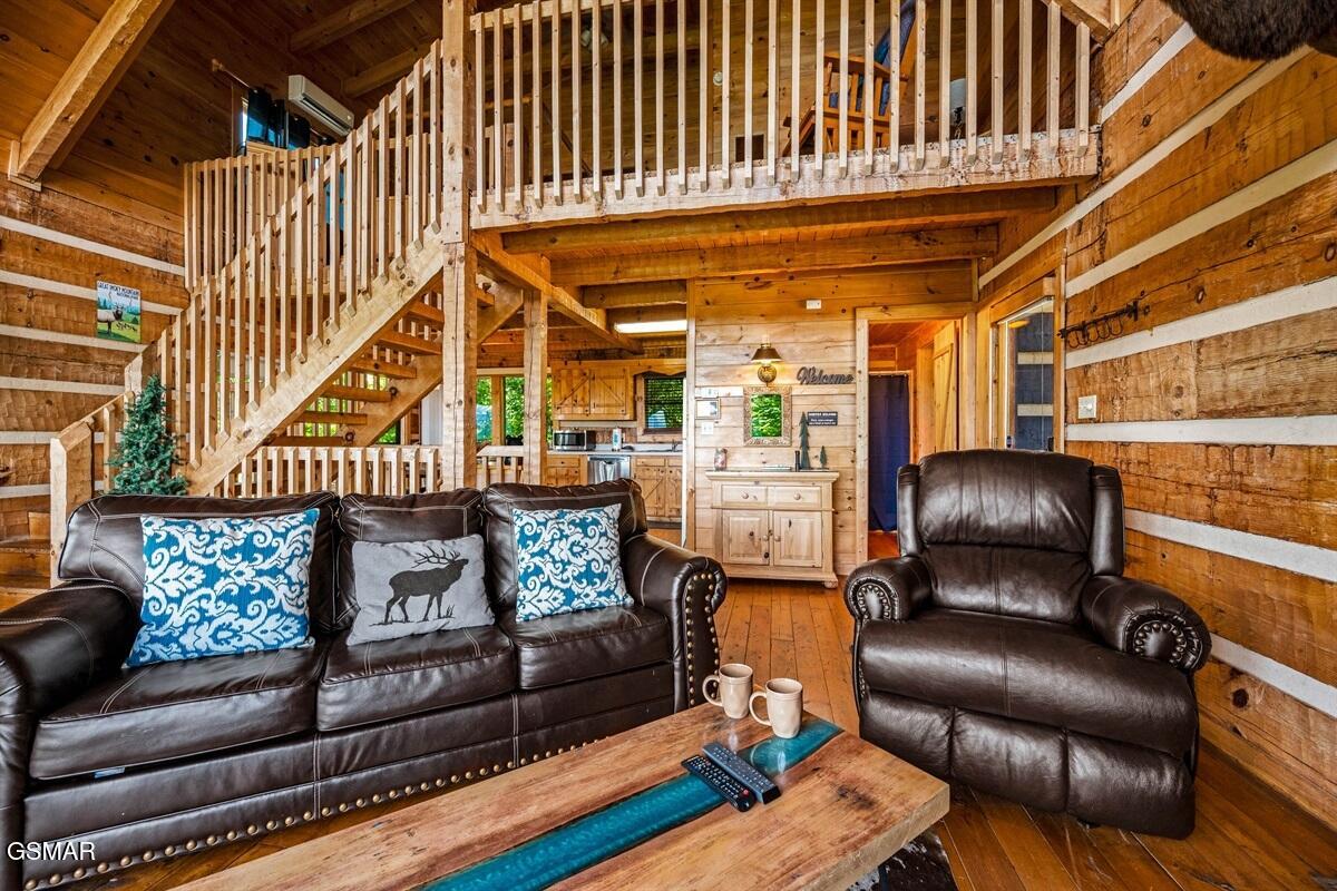2086 Bluff Mountain Road Sevierville TN 37876