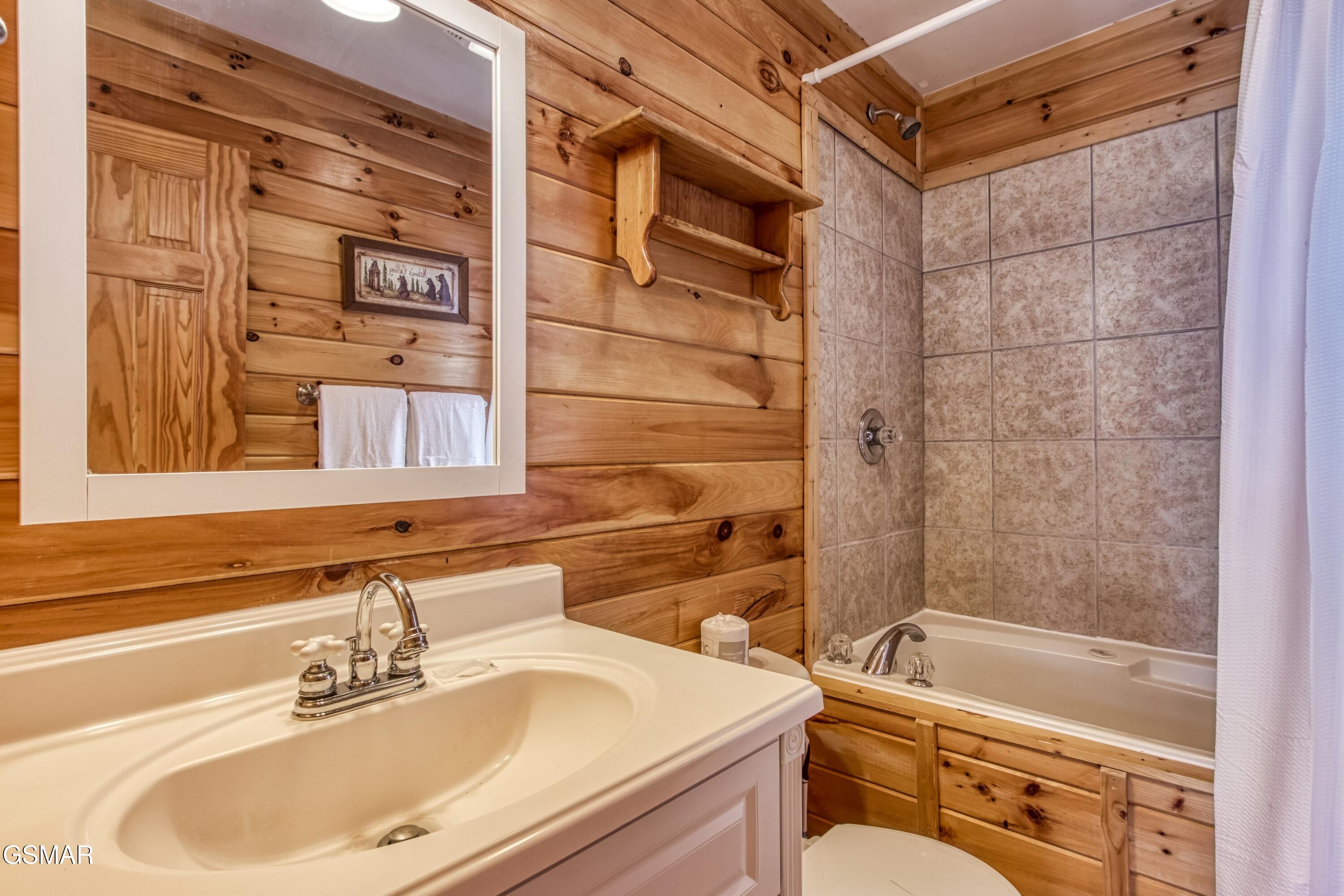 2644 Overholt Trail Sevierville TN 37862