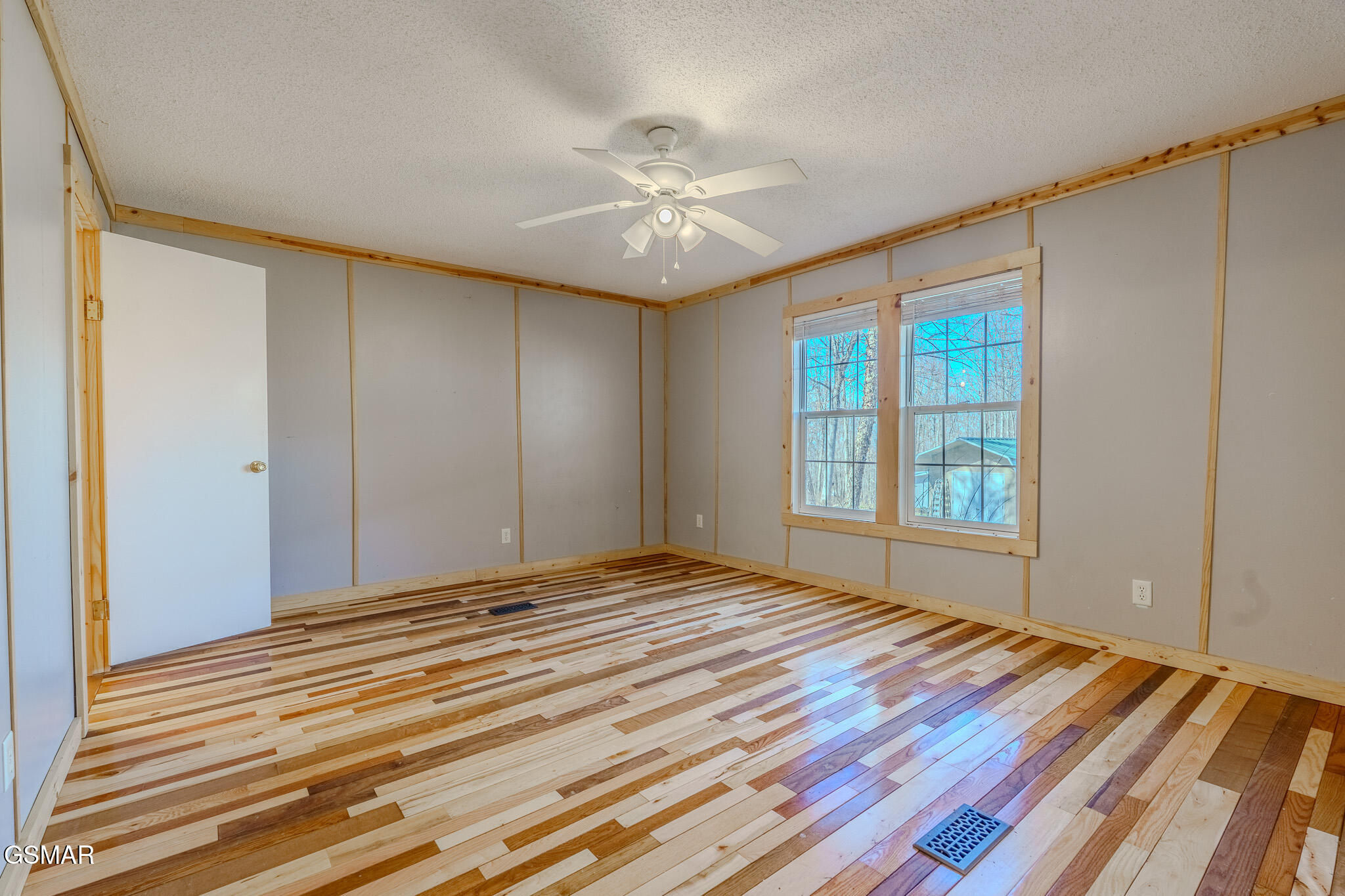 810 Layman Drive Dandridge TN 37725