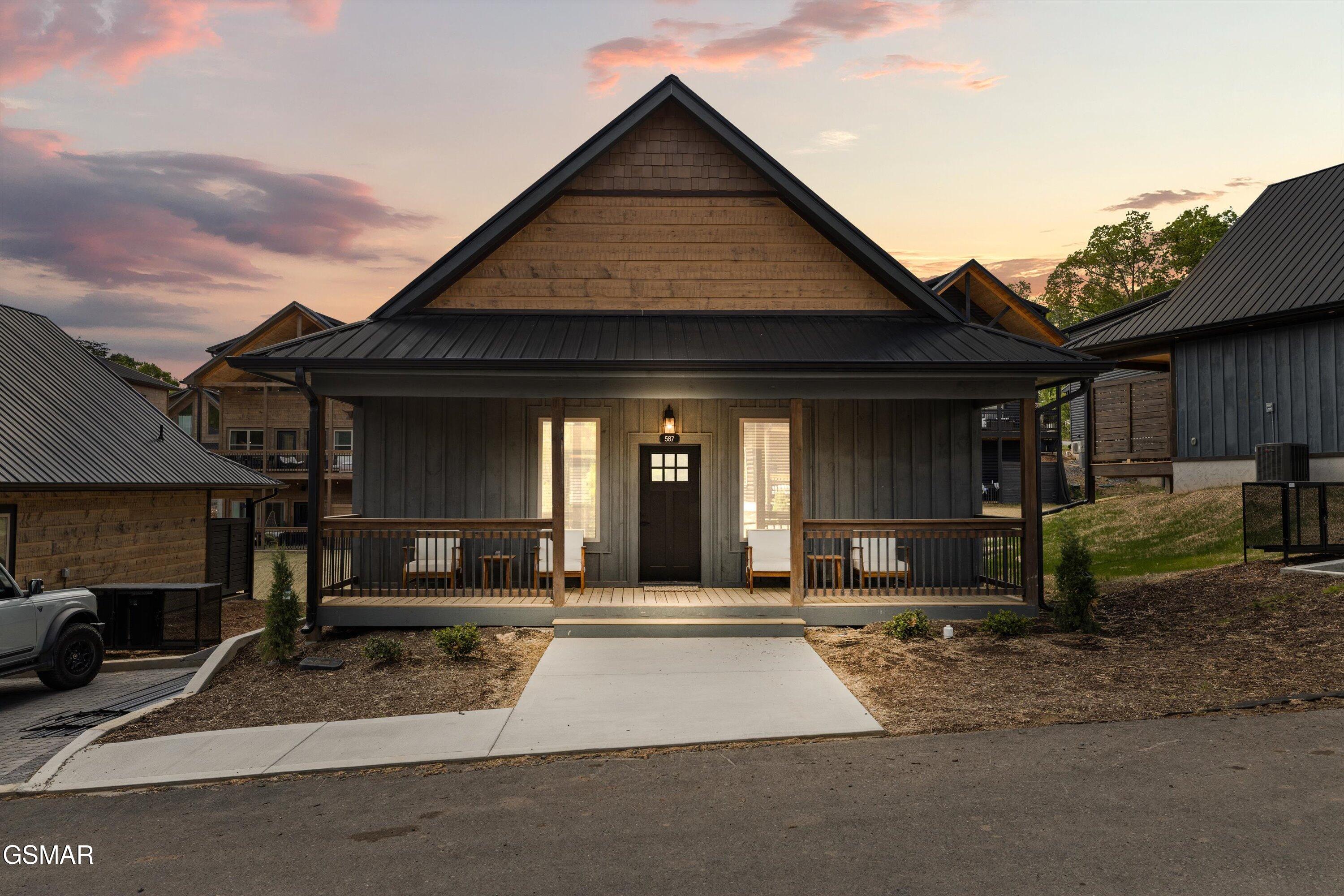 587 Warbonnet Way Pigeon Forge TN 37863