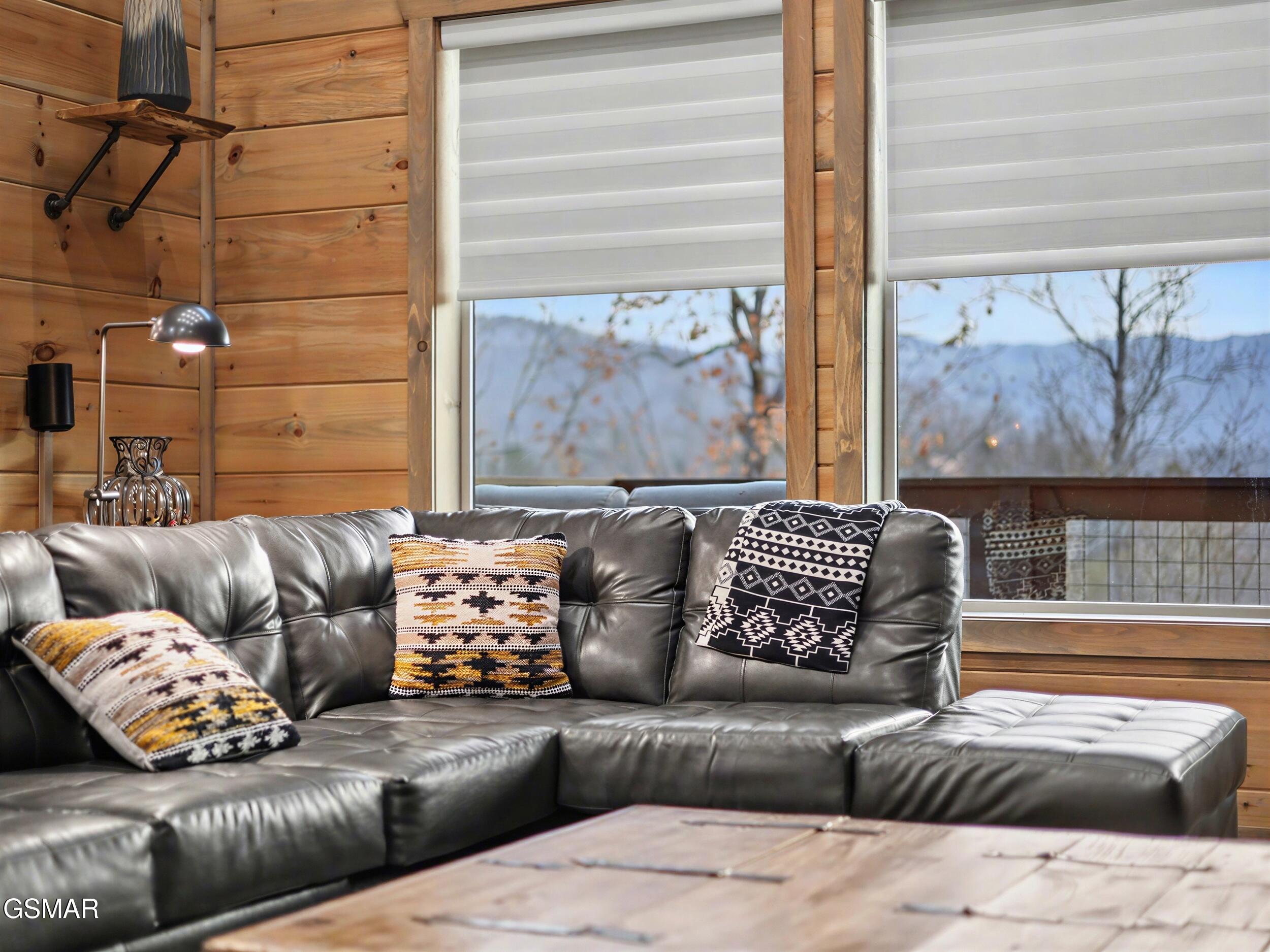 617 Big Bear Ridge Road Gatlinburg TN 37738