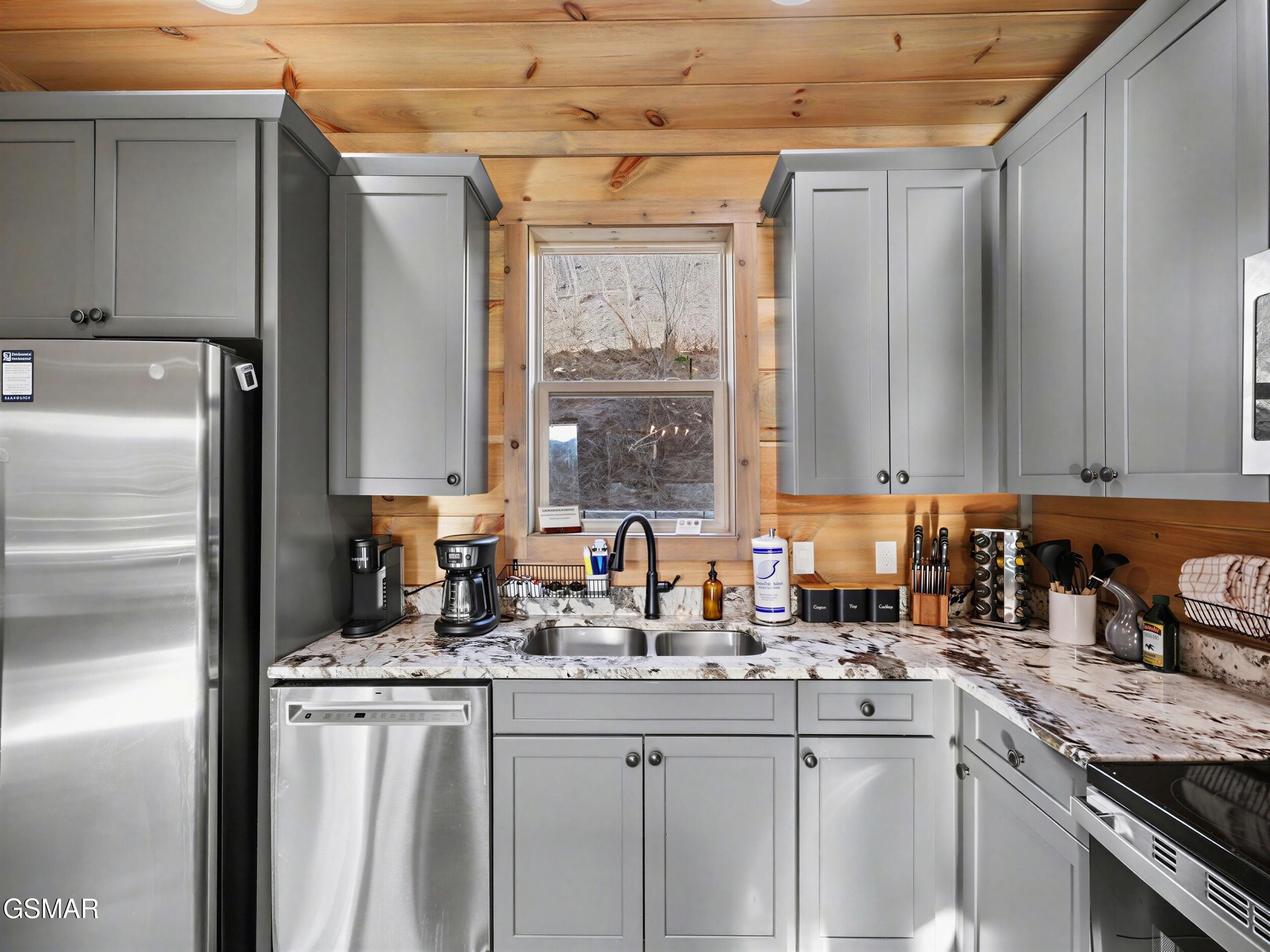 617 Big Bear Ridge Road Gatlinburg TN 37738