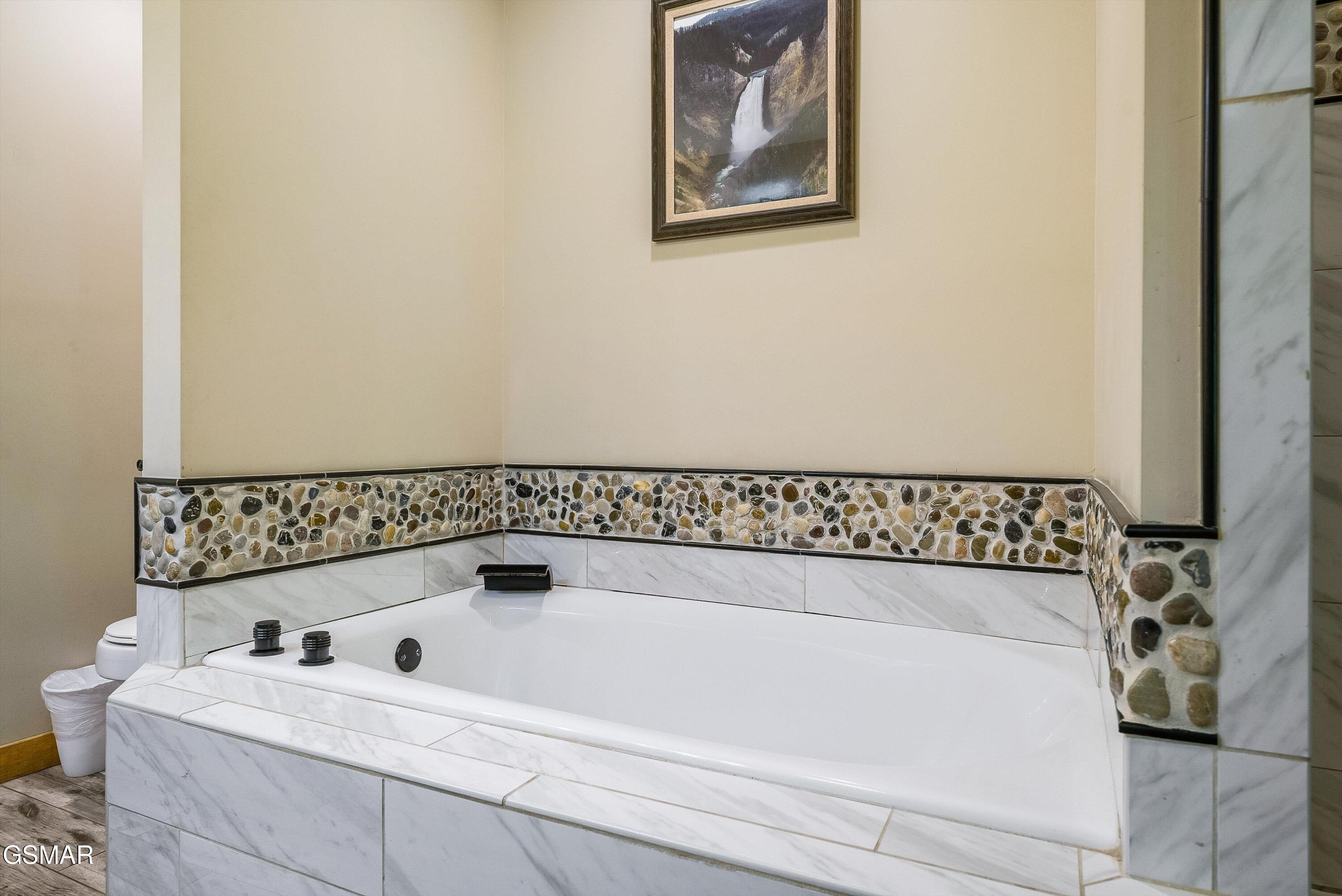 805 N Woodland Drive Gatlinburg TN 37738