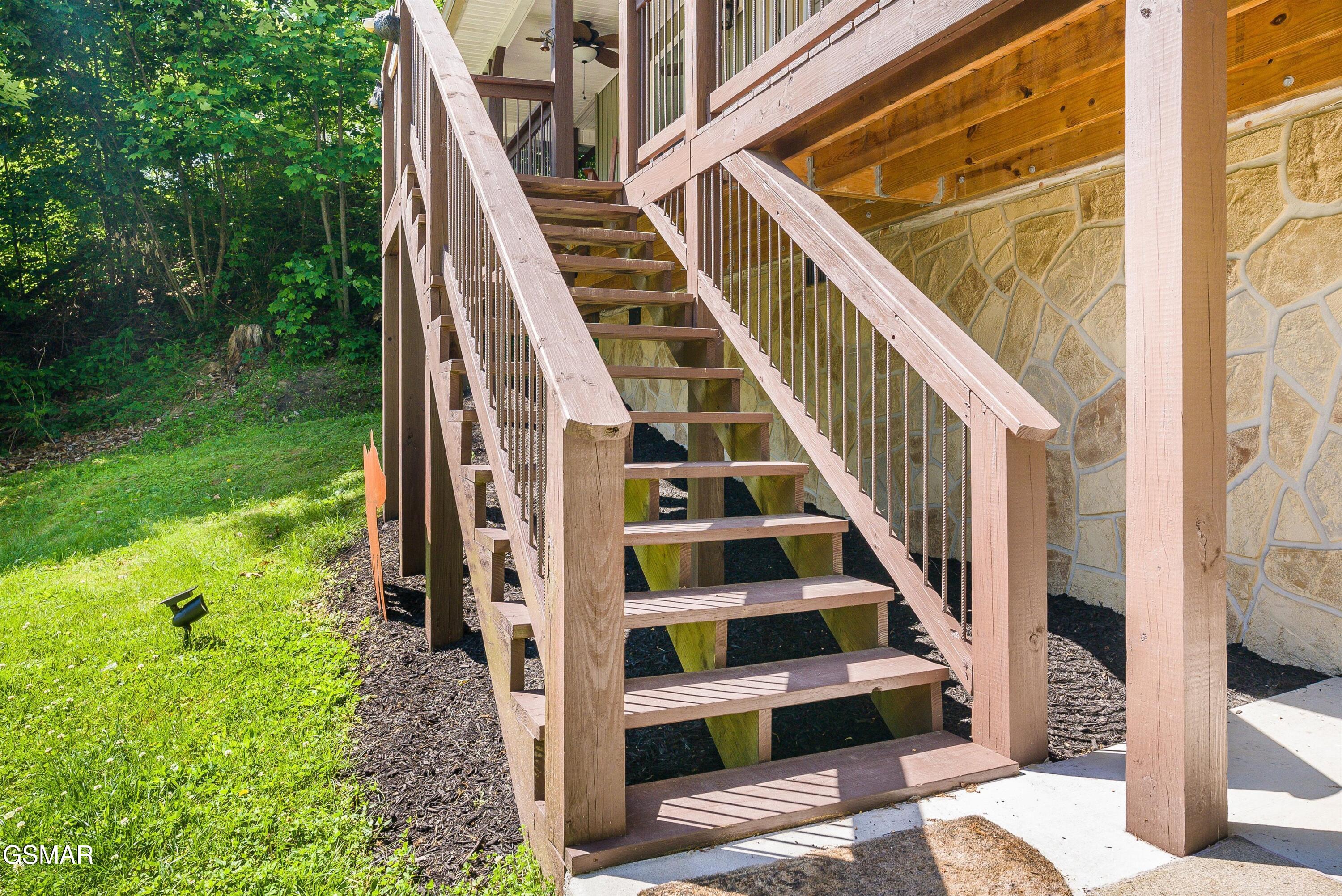 805 N Woodland Drive Gatlinburg TN 37738