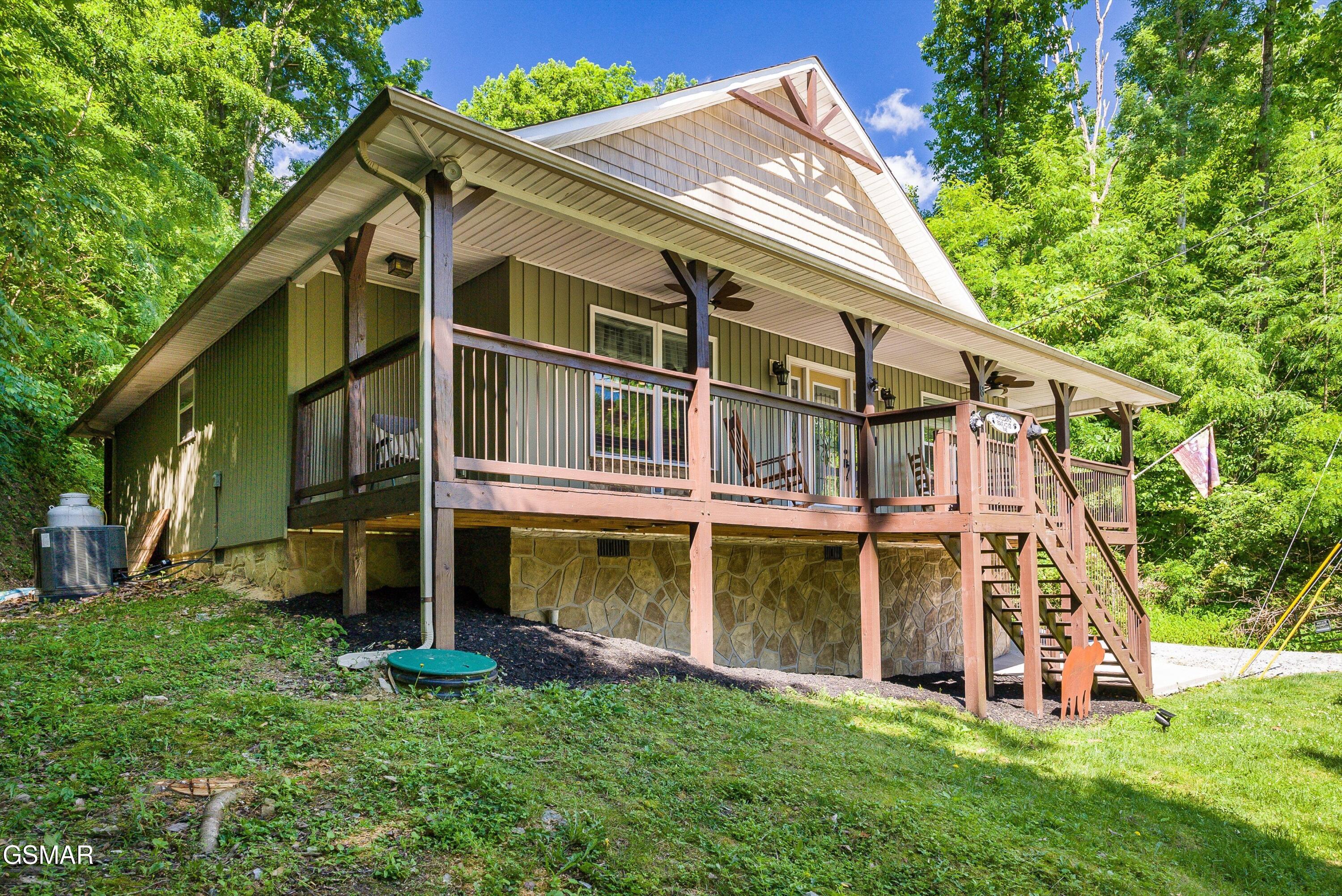 805 N Woodland Drive Gatlinburg TN 37738