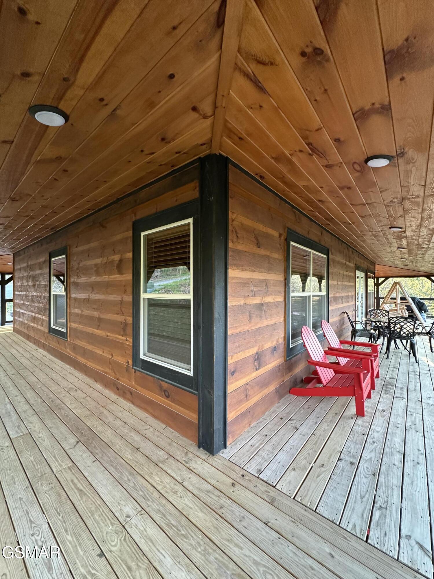 3305 Red Wolfe Road Sevierville TN 37862