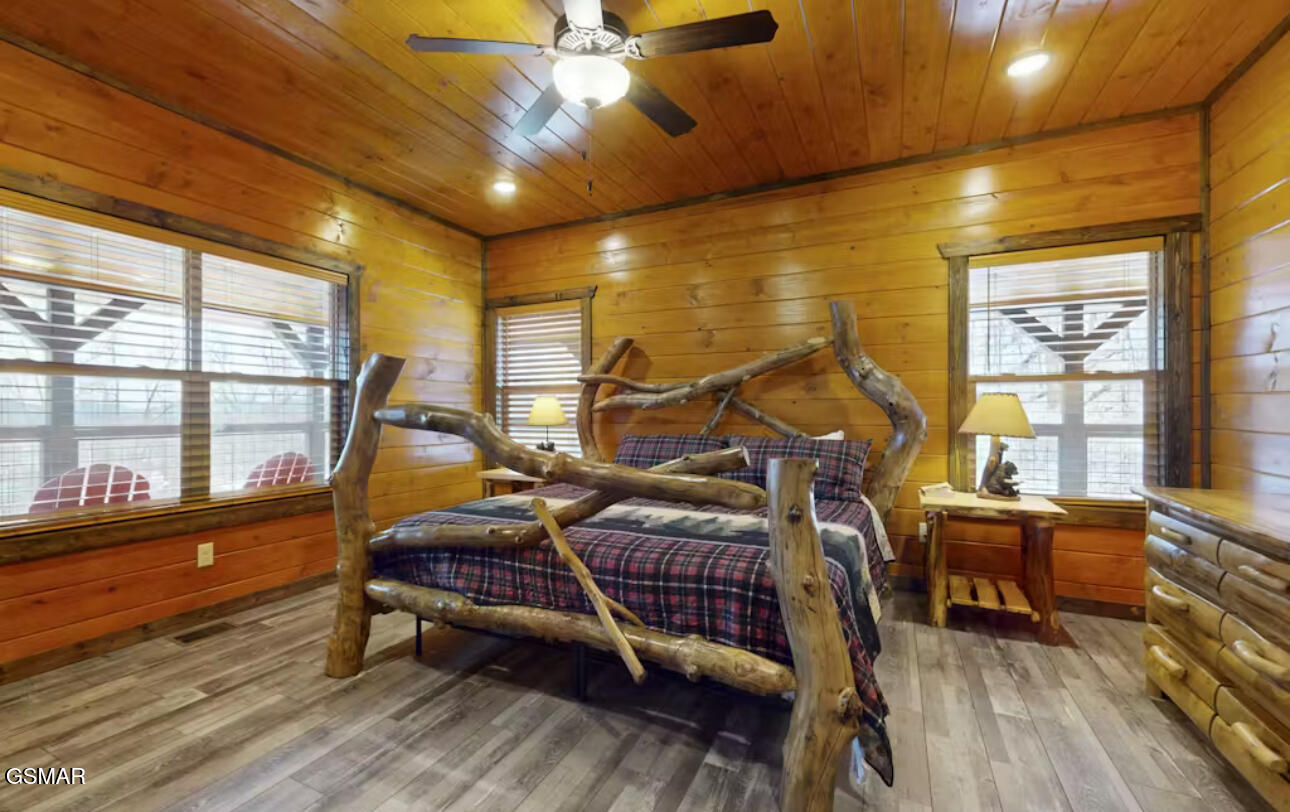 3305 Red Wolfe Road Sevierville TN 37862