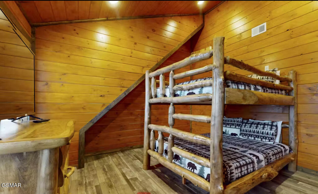 3305 Red Wolfe Road Sevierville TN 37862