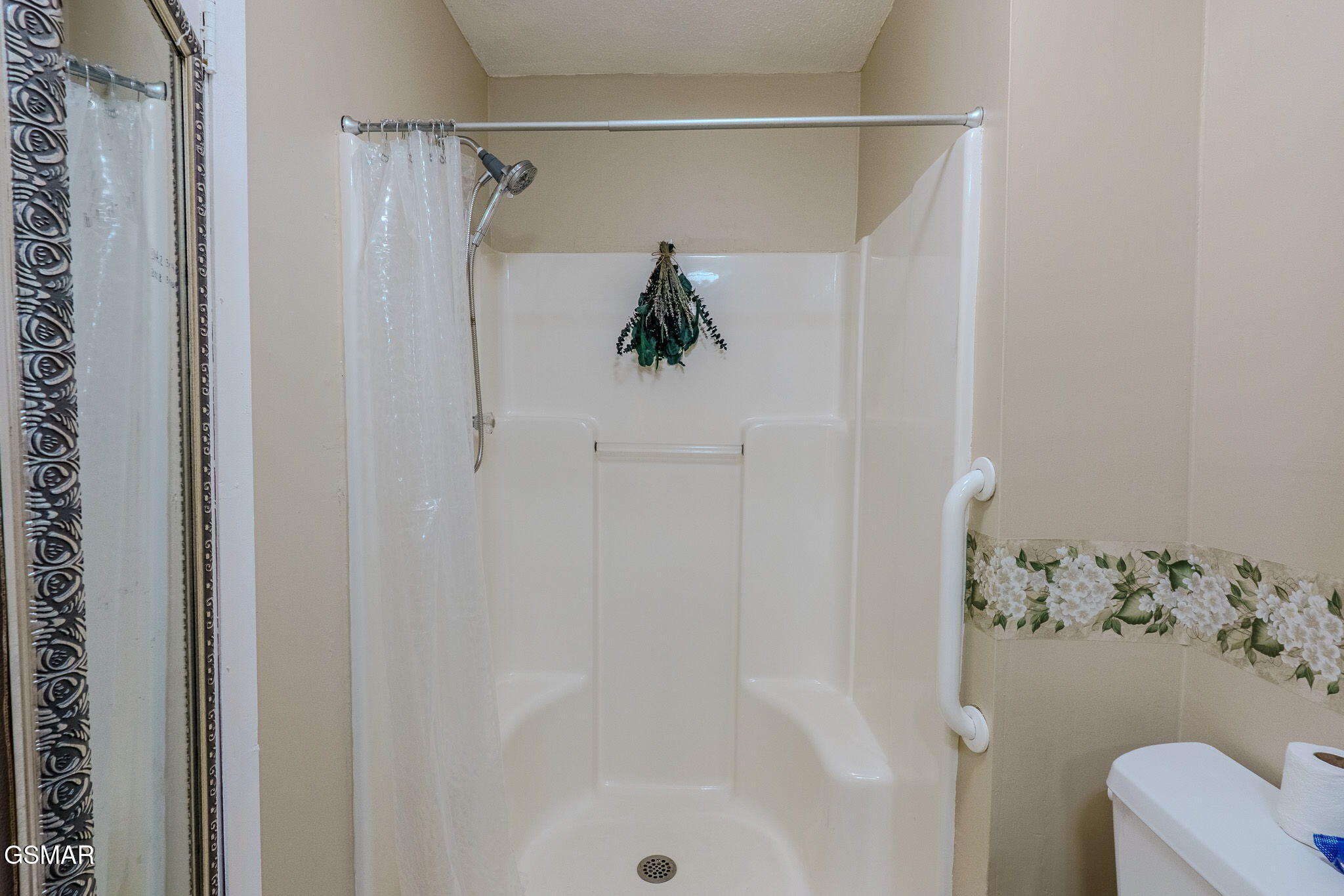 205 Finley Drive Lenoir City TN 37771