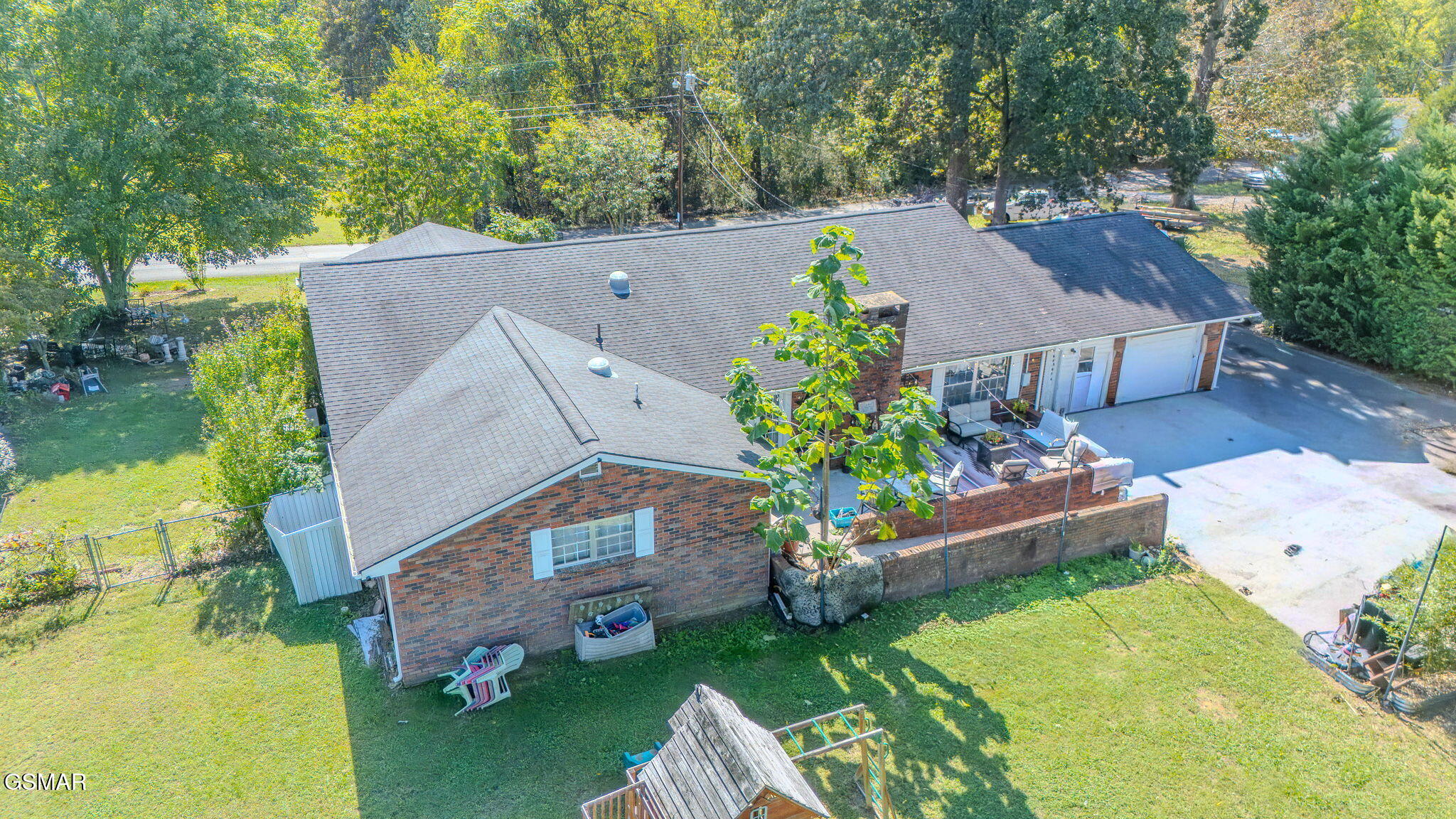 205 Finley Drive Lenoir City TN 37771