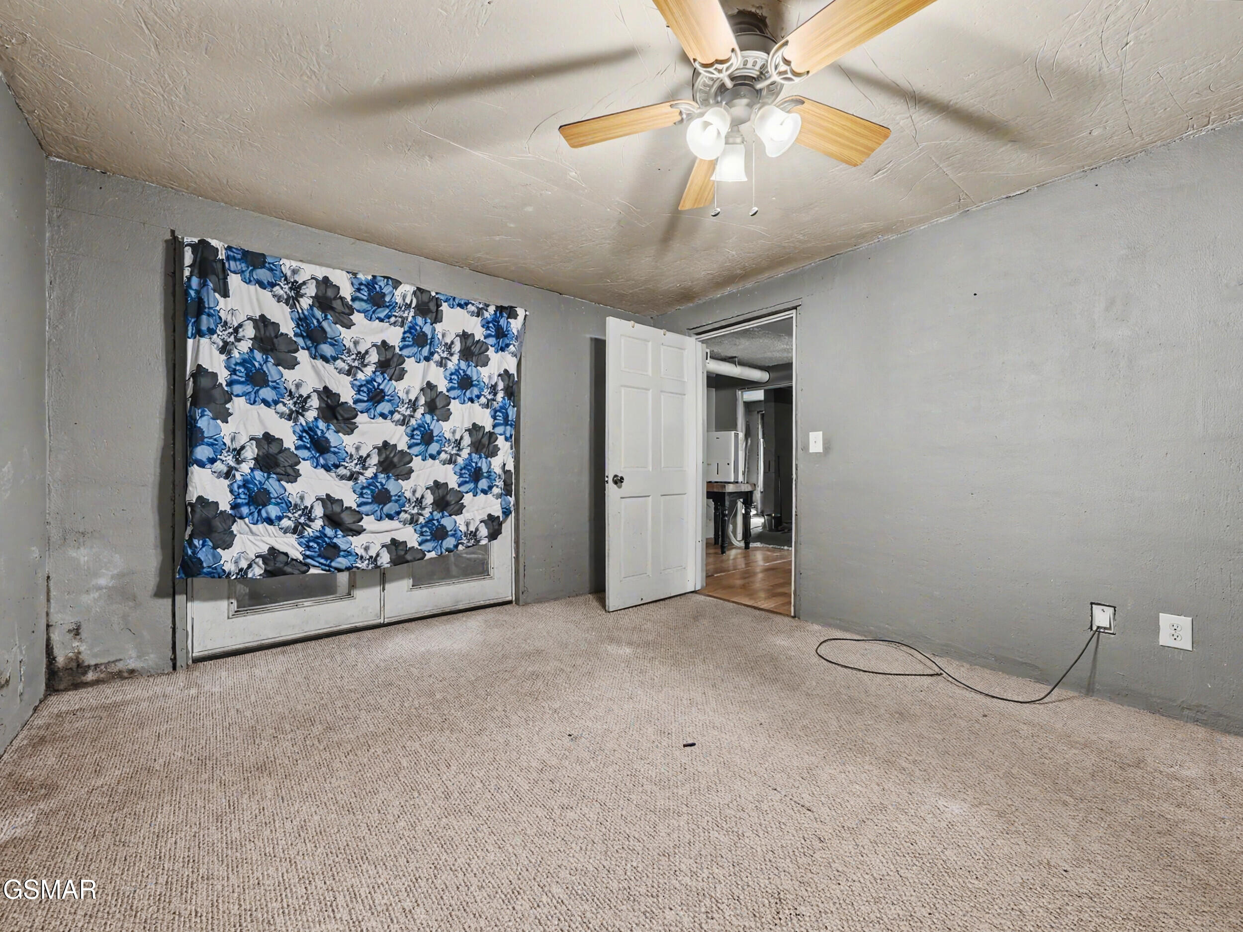 1717 Elkins Road Kodak TN 37764