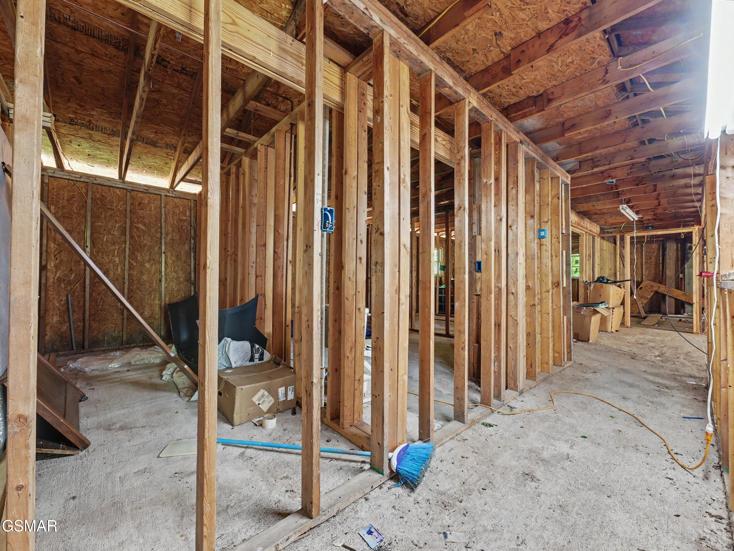 1717 Elkins Road Kodak TN 37764