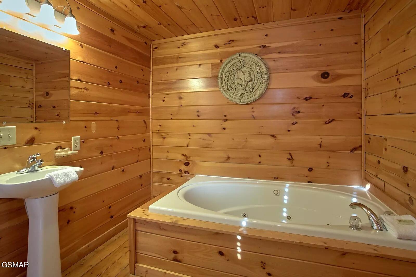 2131 Windy Lane Sevierville TN 37876