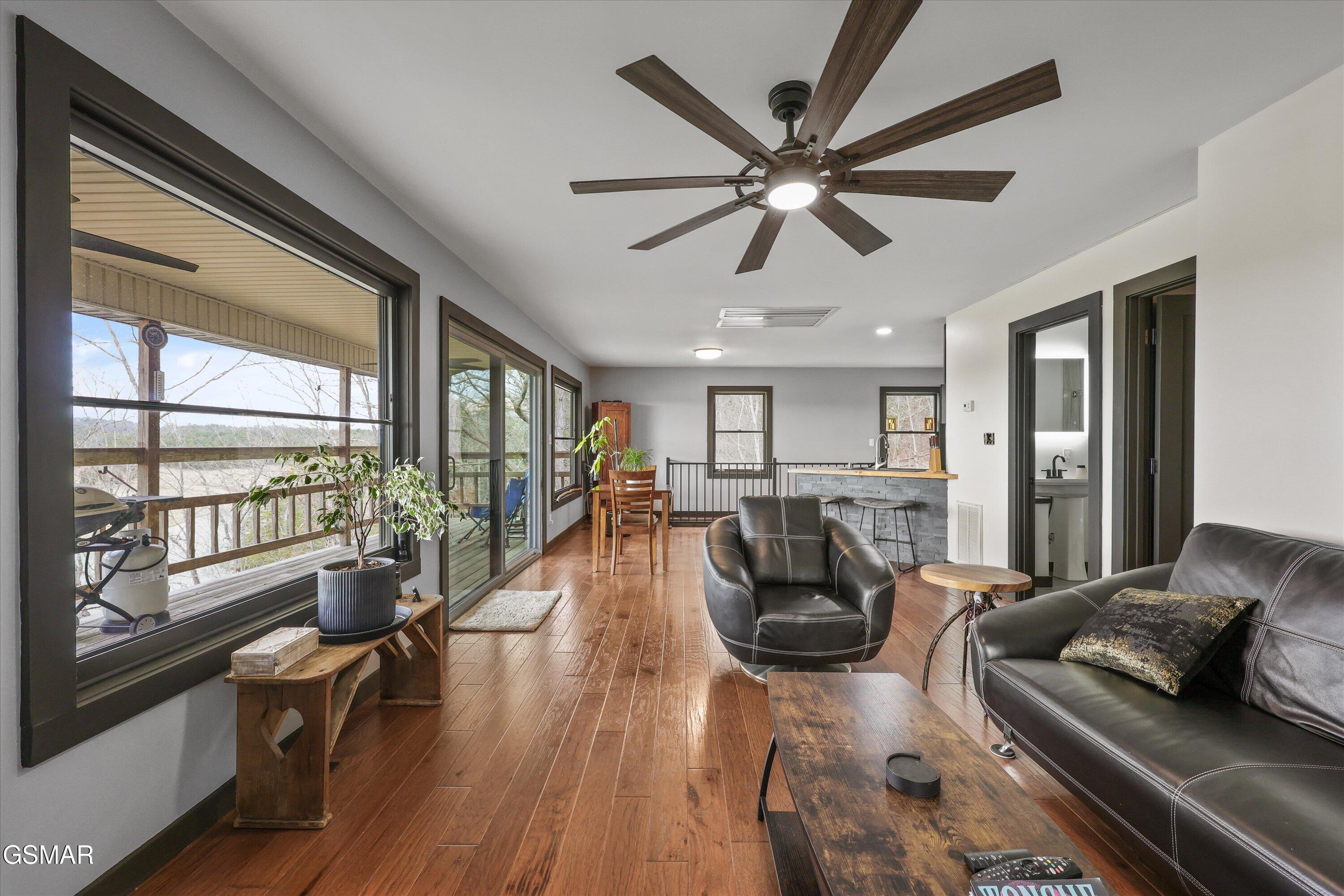 2739 Windy Cove Way Sevierville TN 37876